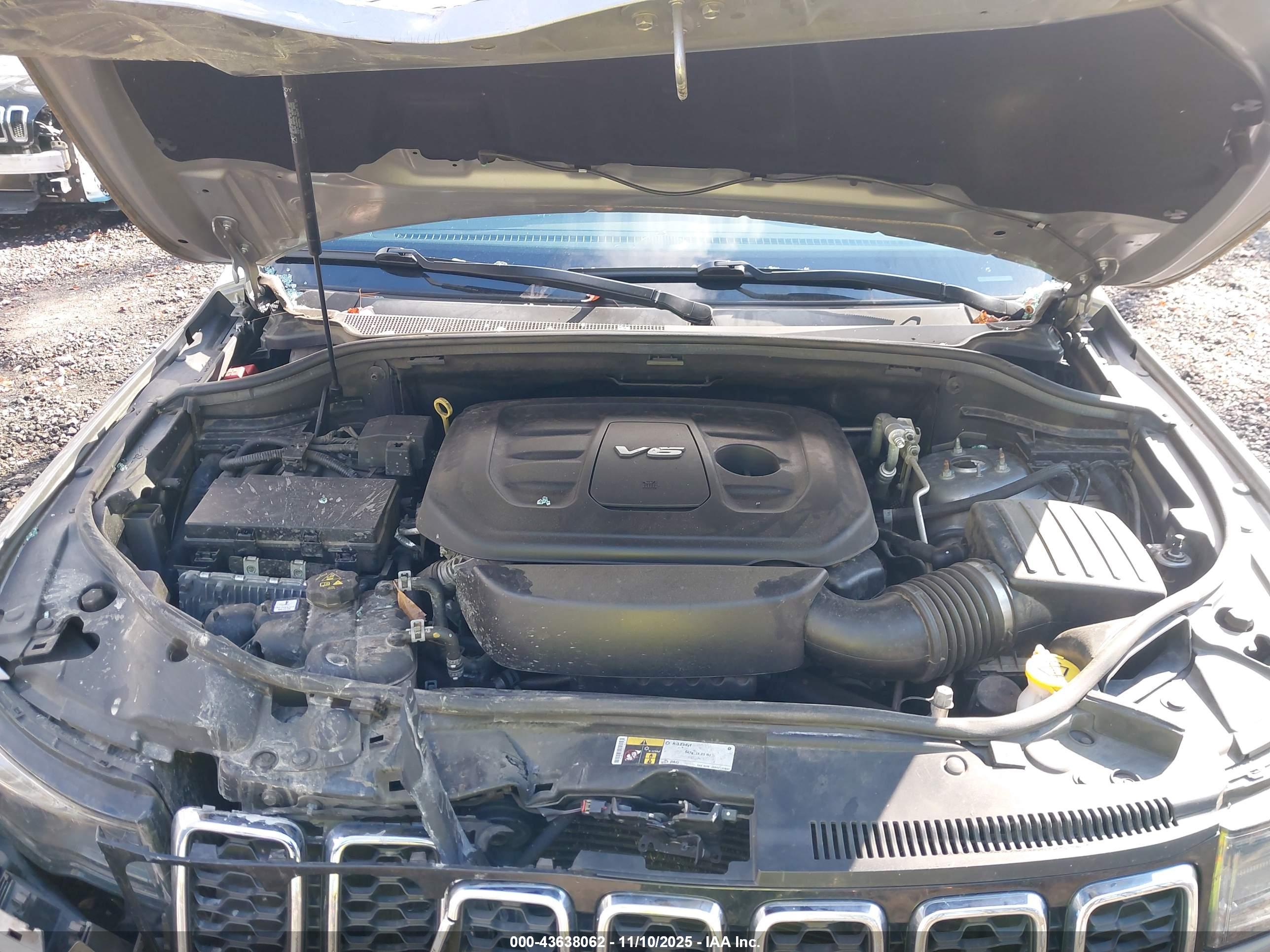 JEEP GRAND image 10