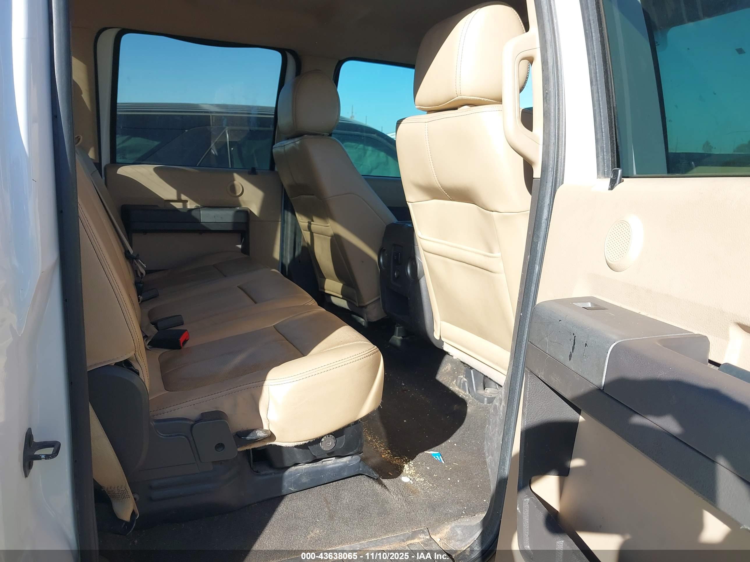 FORD F-250 image 8