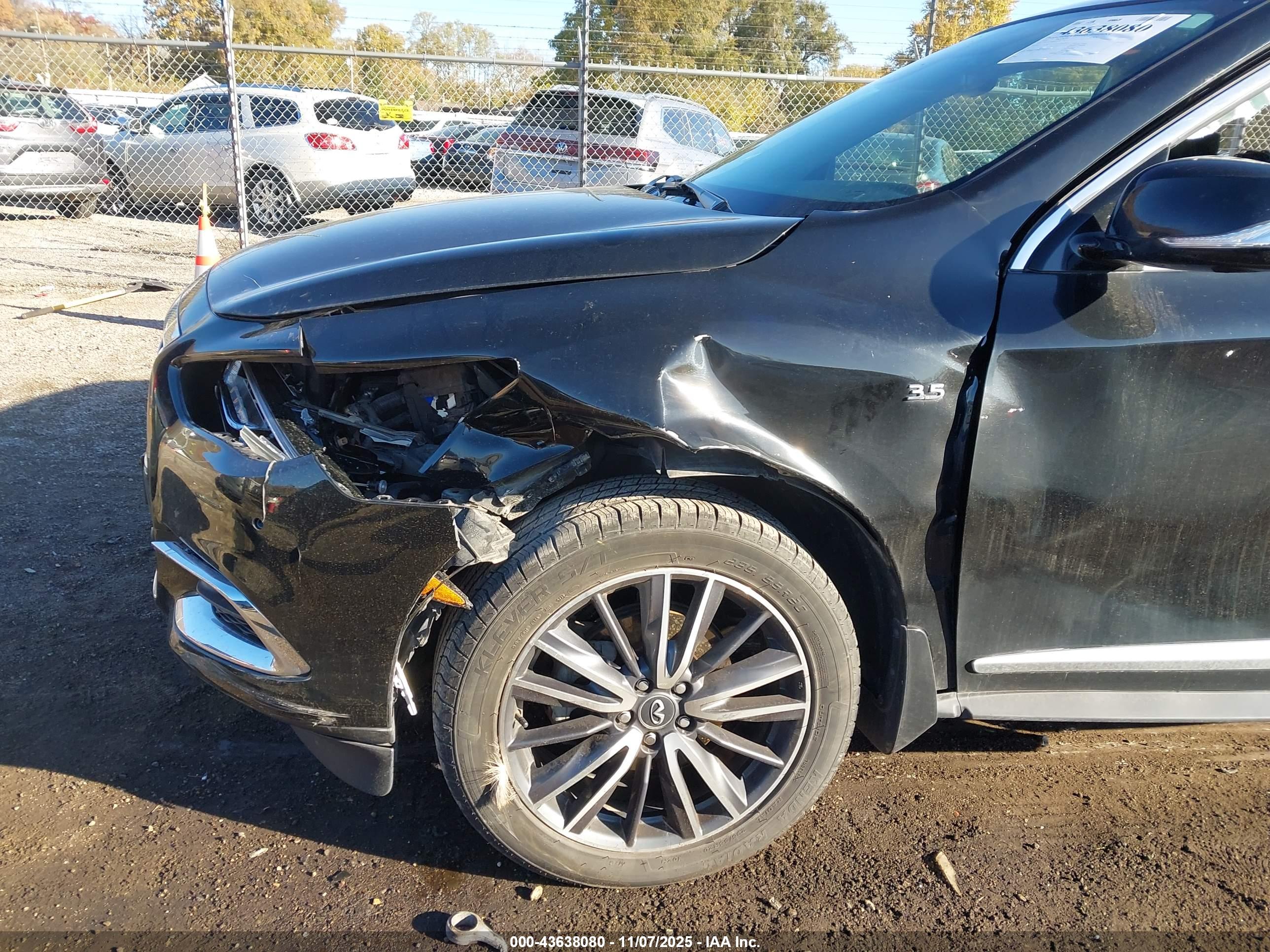 INFINITI QX60 image 6