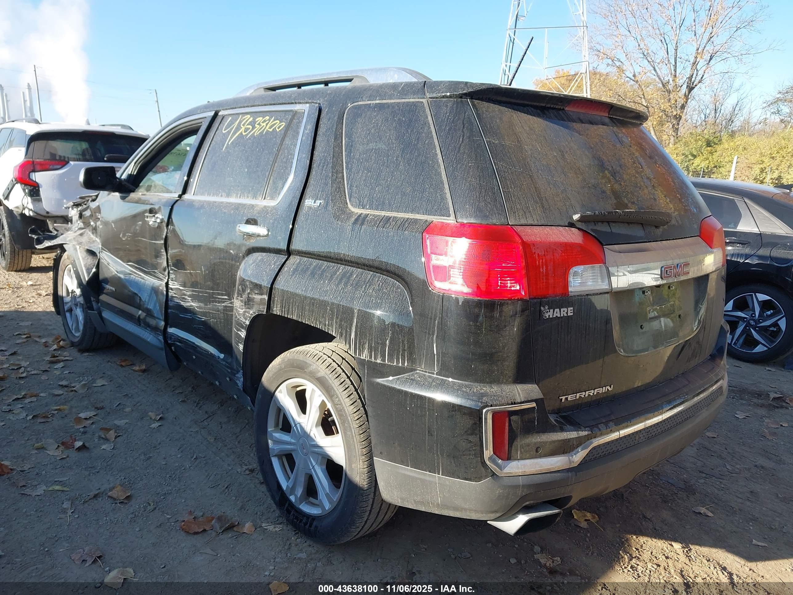 GMC TERRAIN image 3