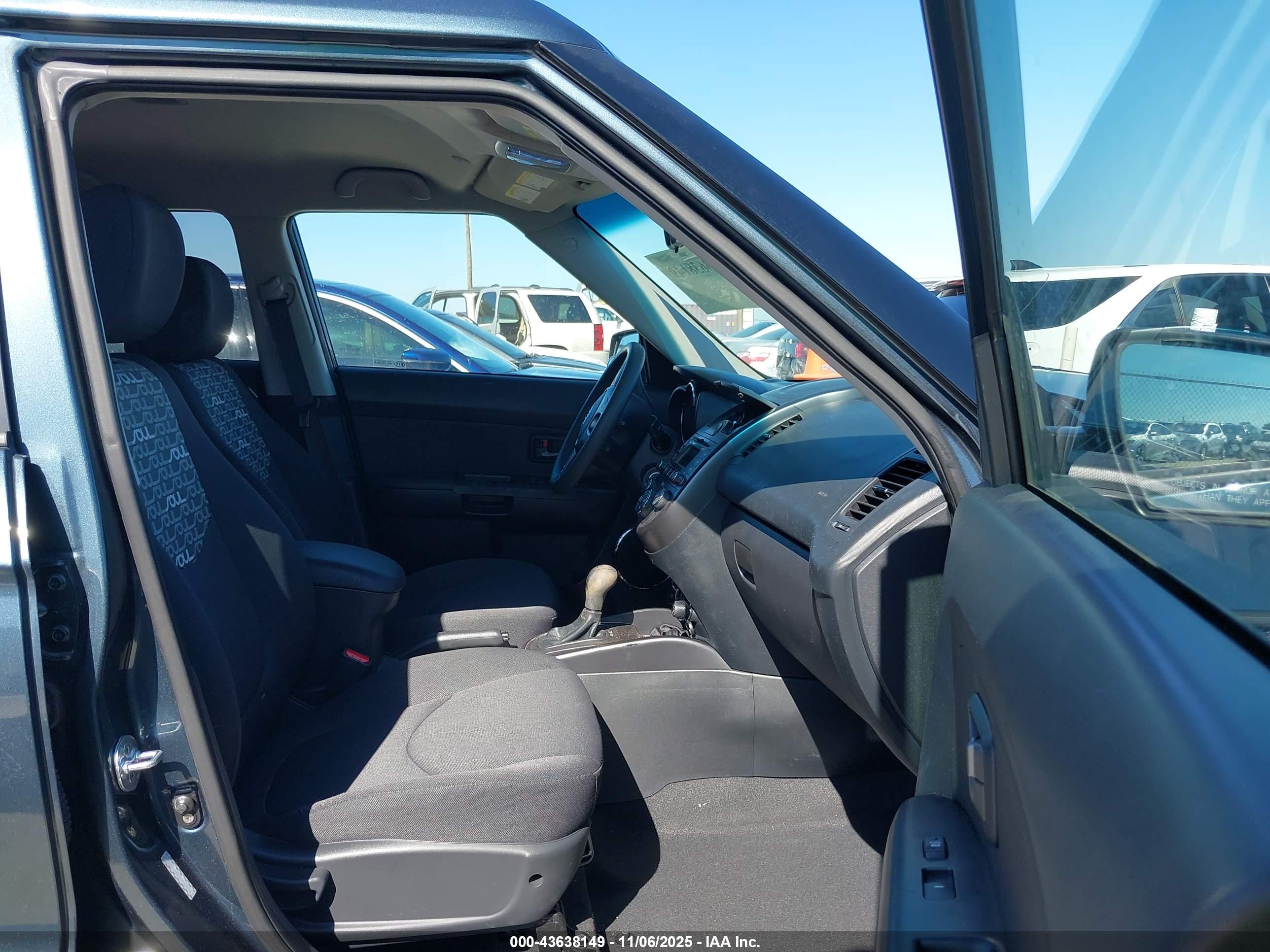 KIA SOUL image 5