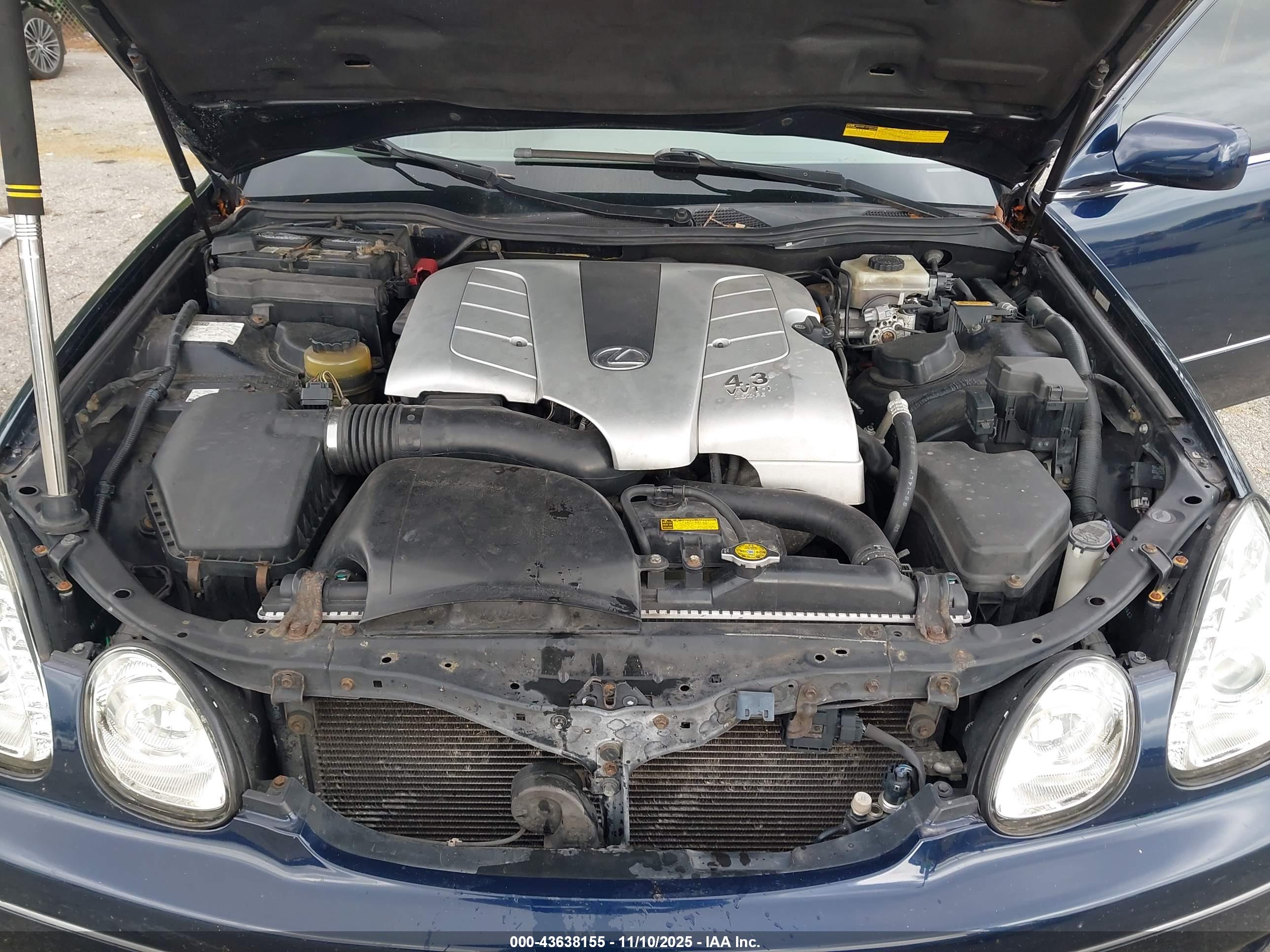 LEXUS GS image 10