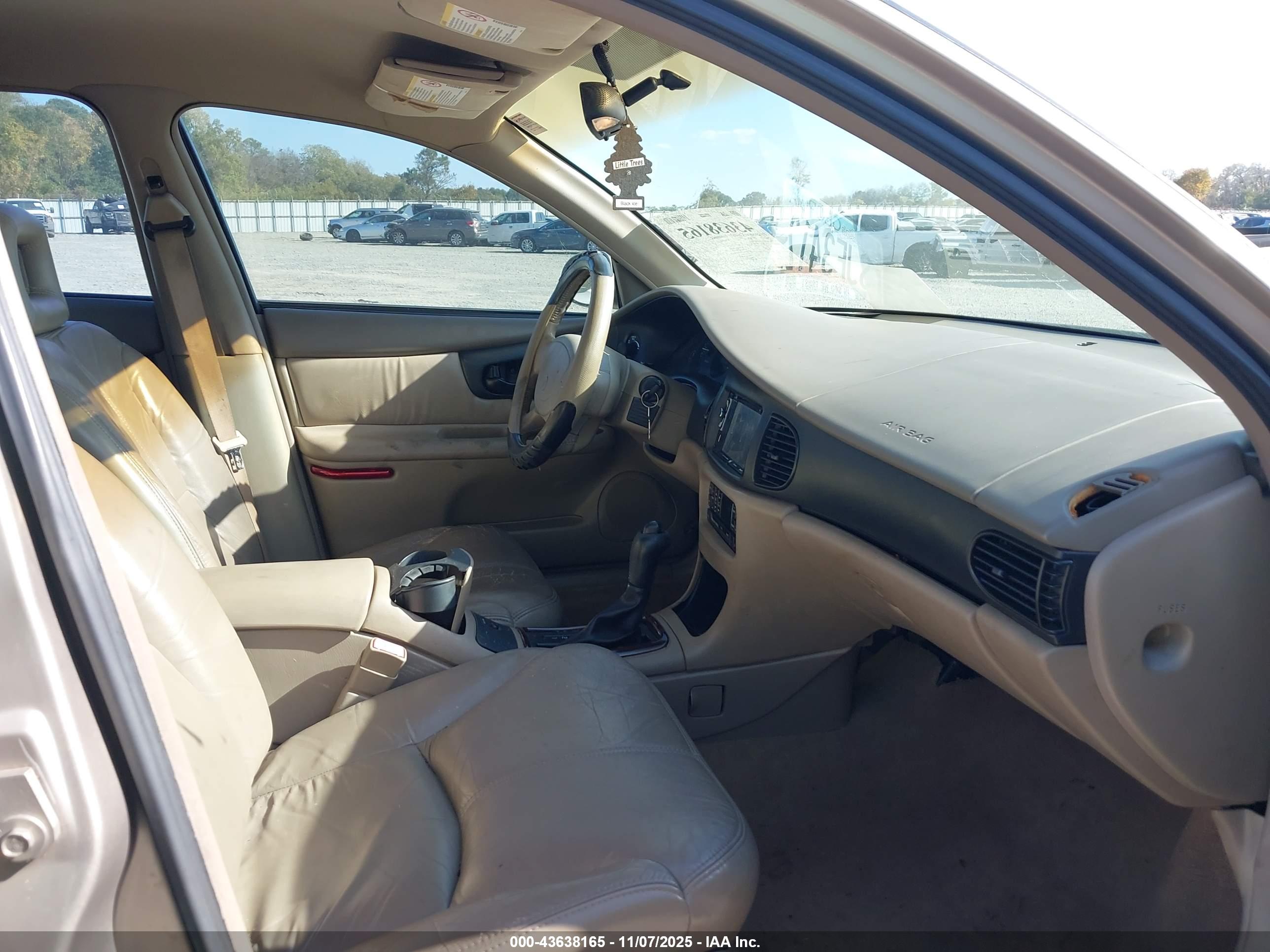 BUICK REGAL image 5