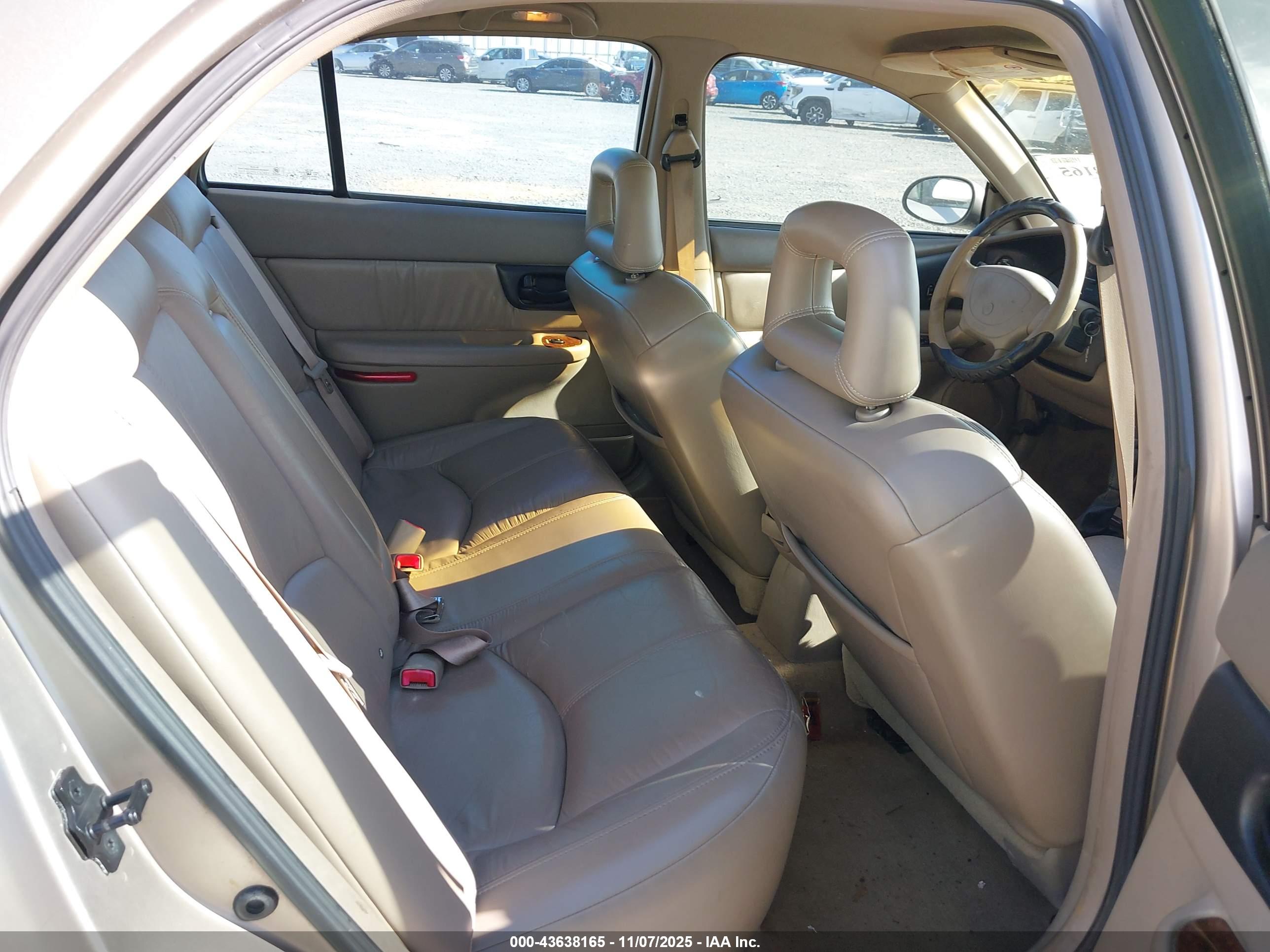 BUICK REGAL image 8