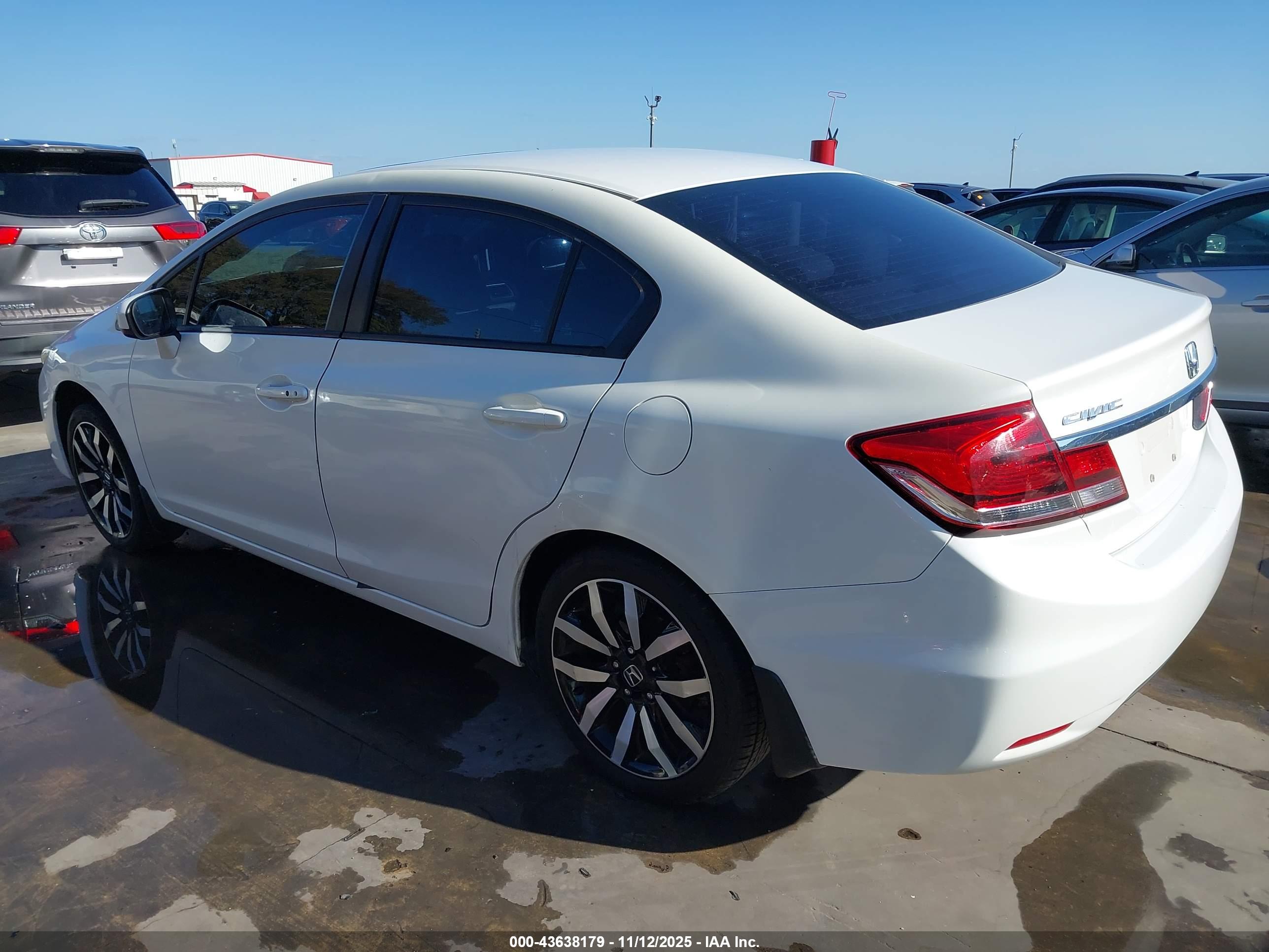 HONDA CIVIC image 3