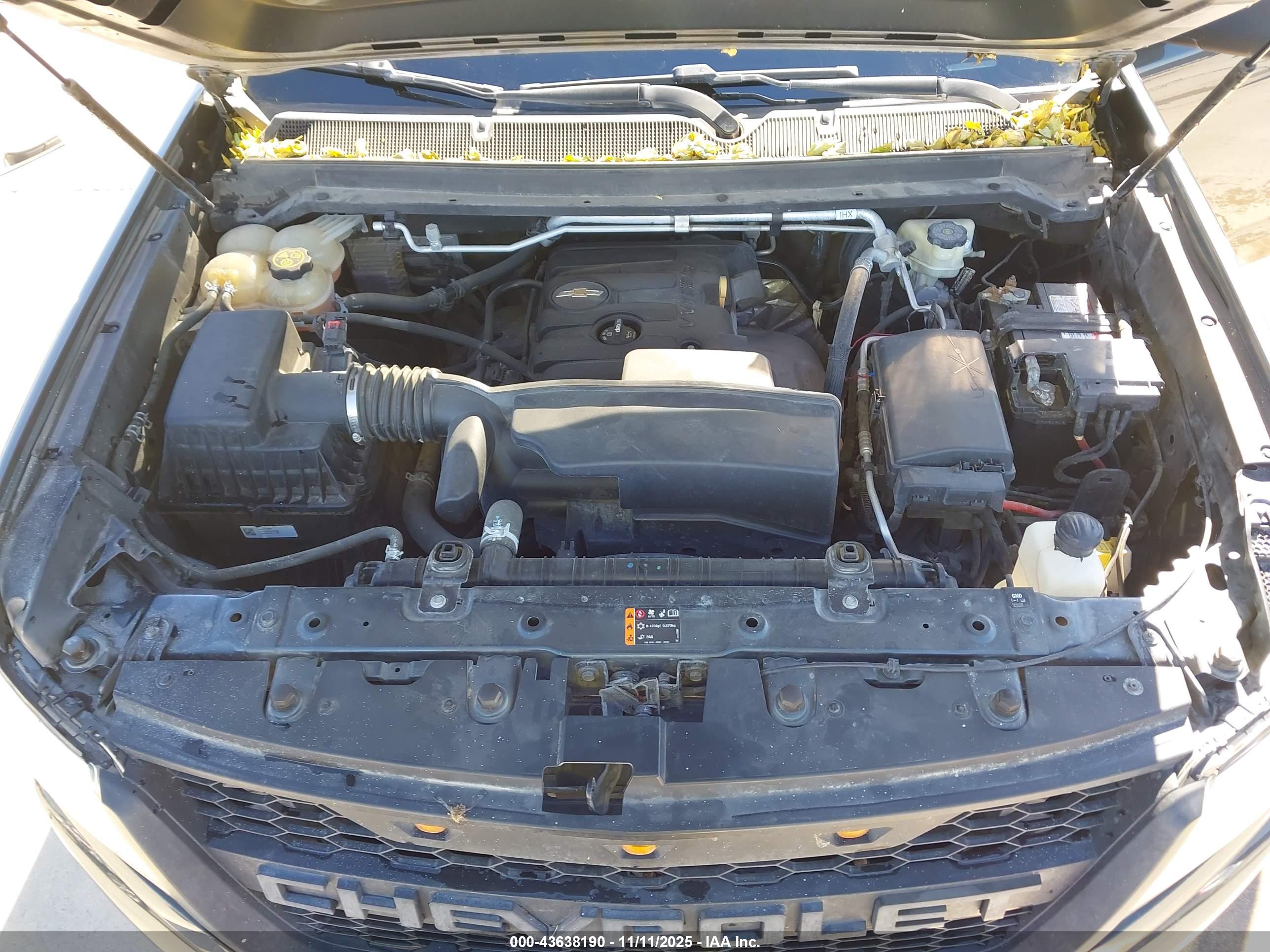 CHEVROLET COLORADO image 10