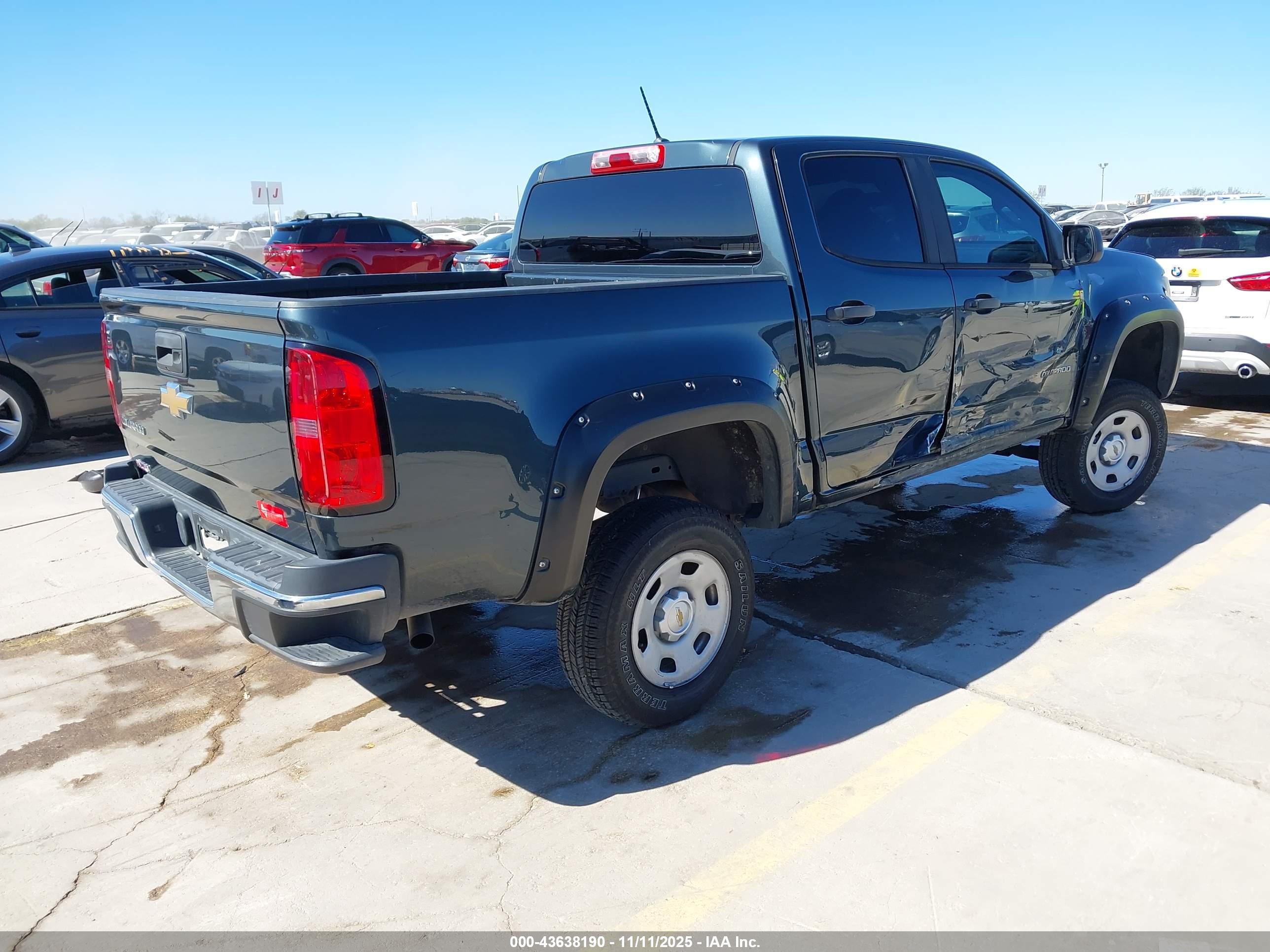 CHEVROLET COLORADO image 4