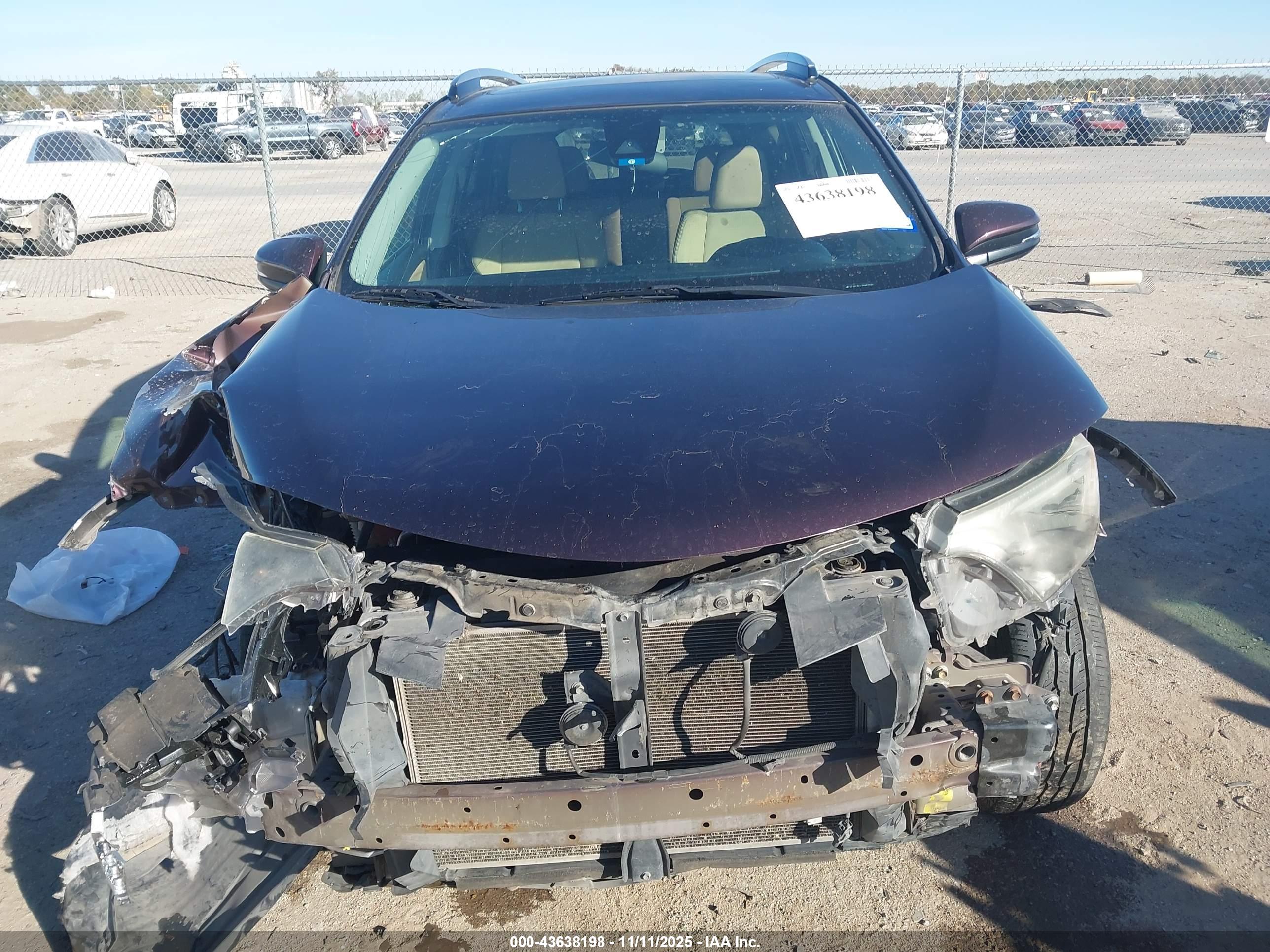 TOYOTA RAV4 image 6
