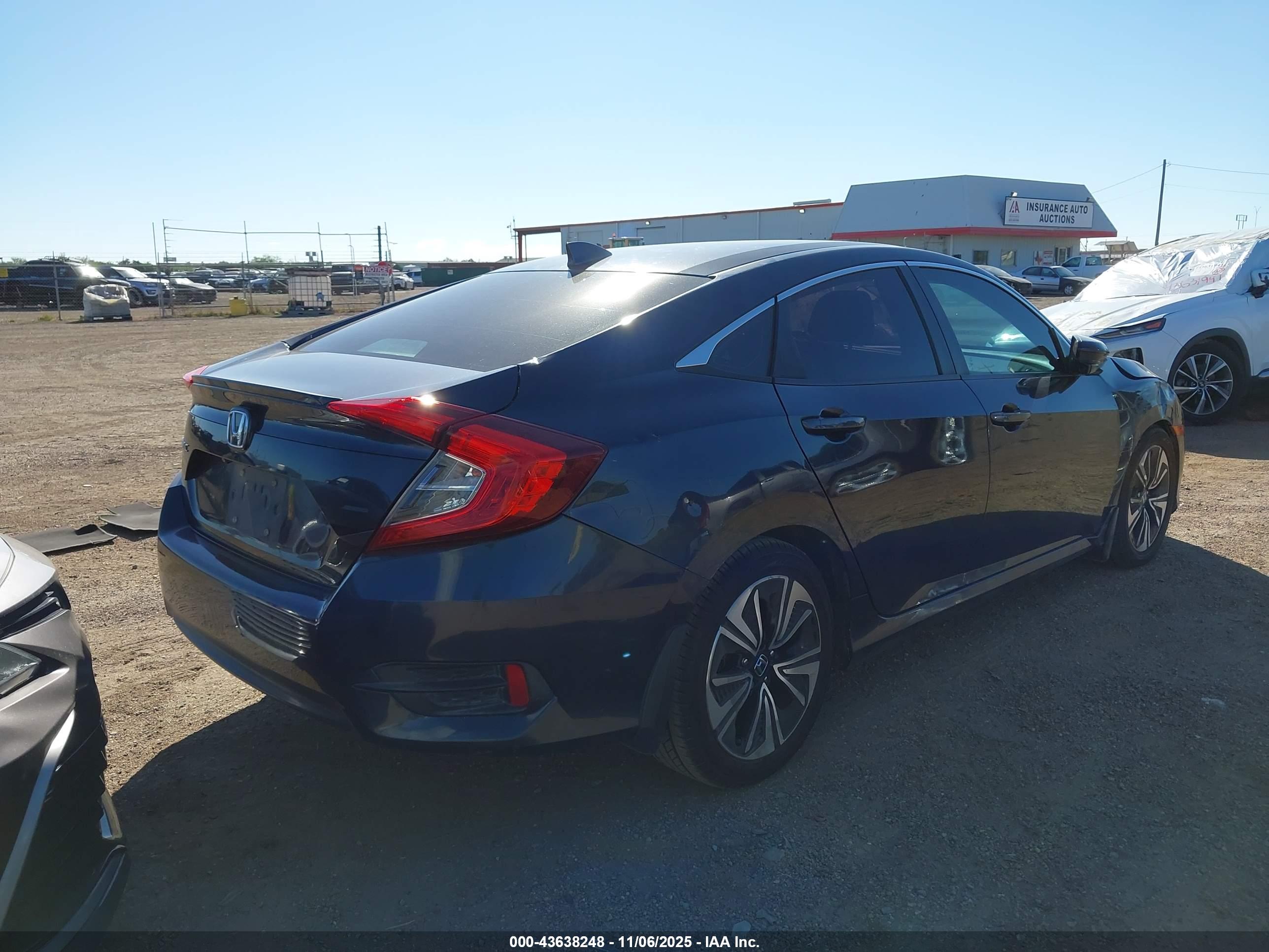 HONDA CIVIC image 4