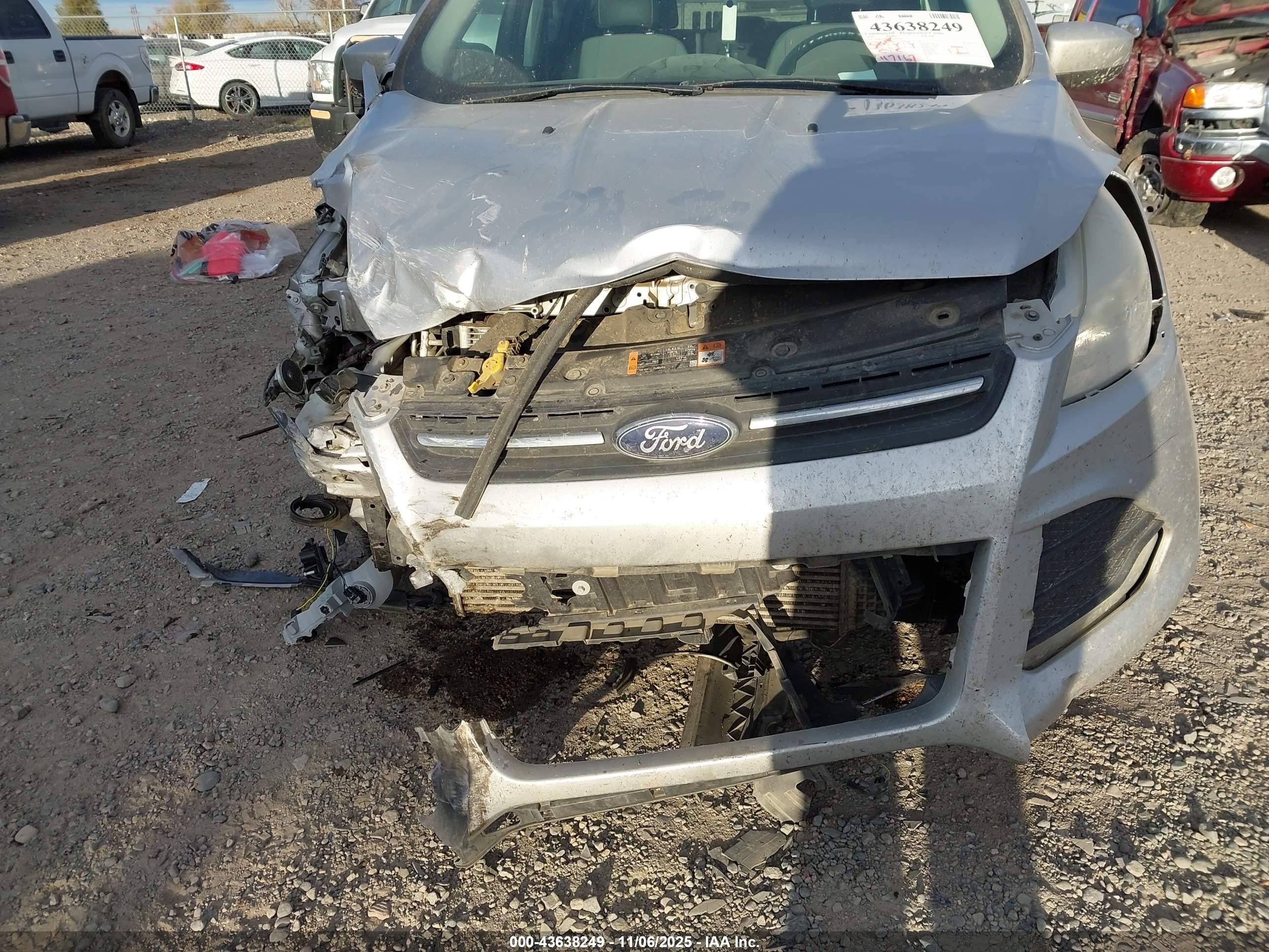 FORD ESCAPE image 6