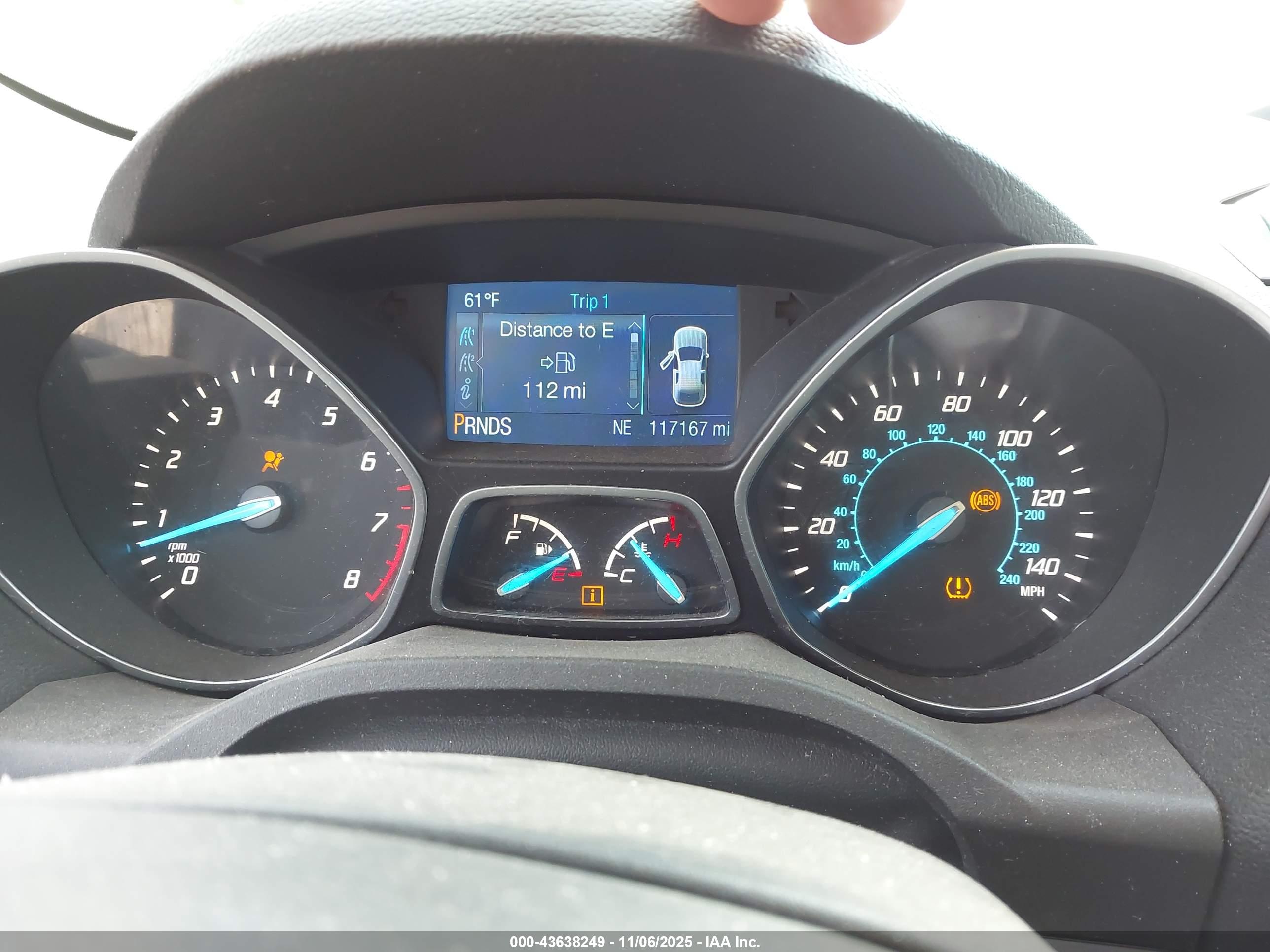 FORD ESCAPE image 7