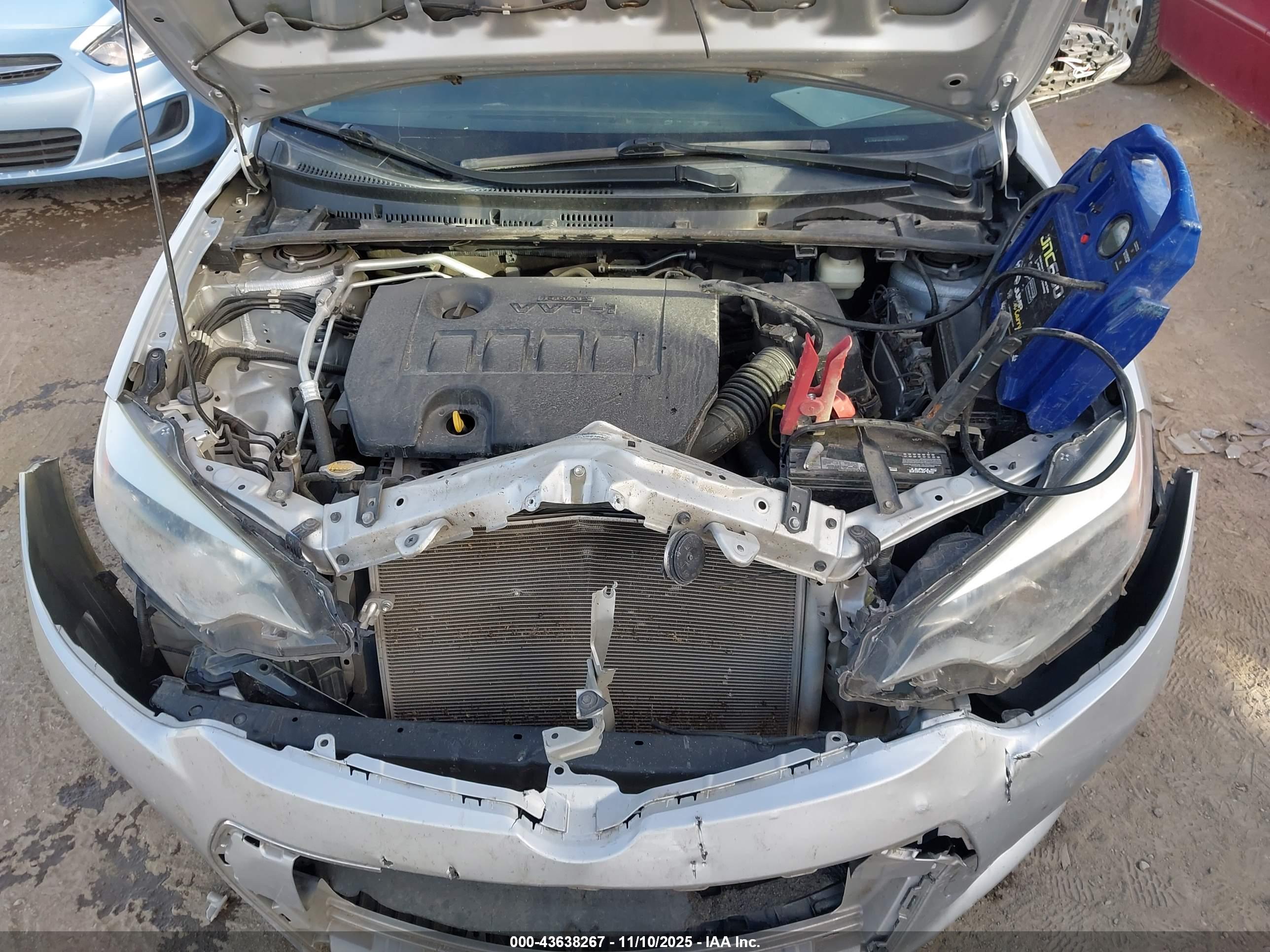 TOYOTA COROLLA image 10