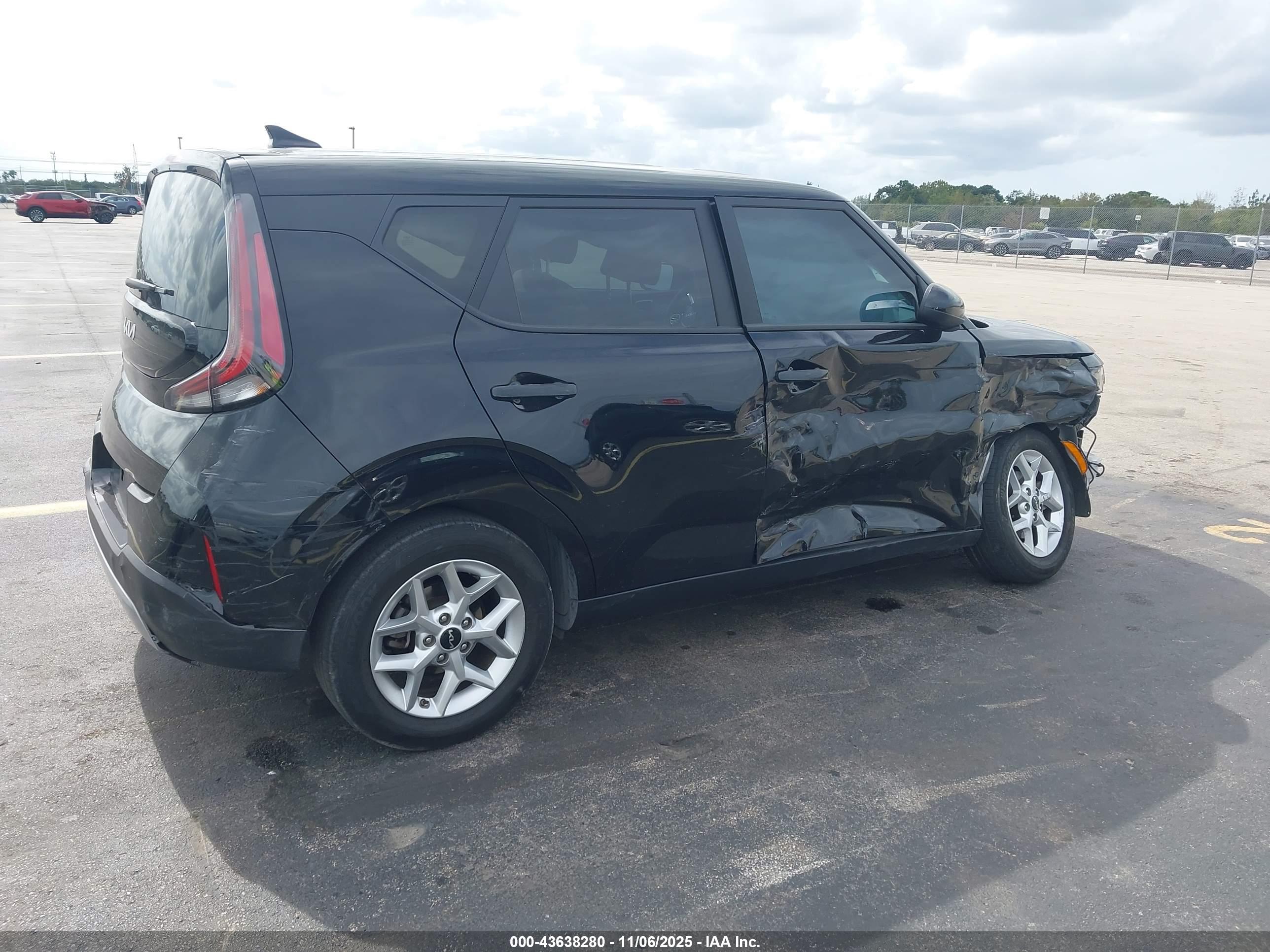 KIA SOUL image 4