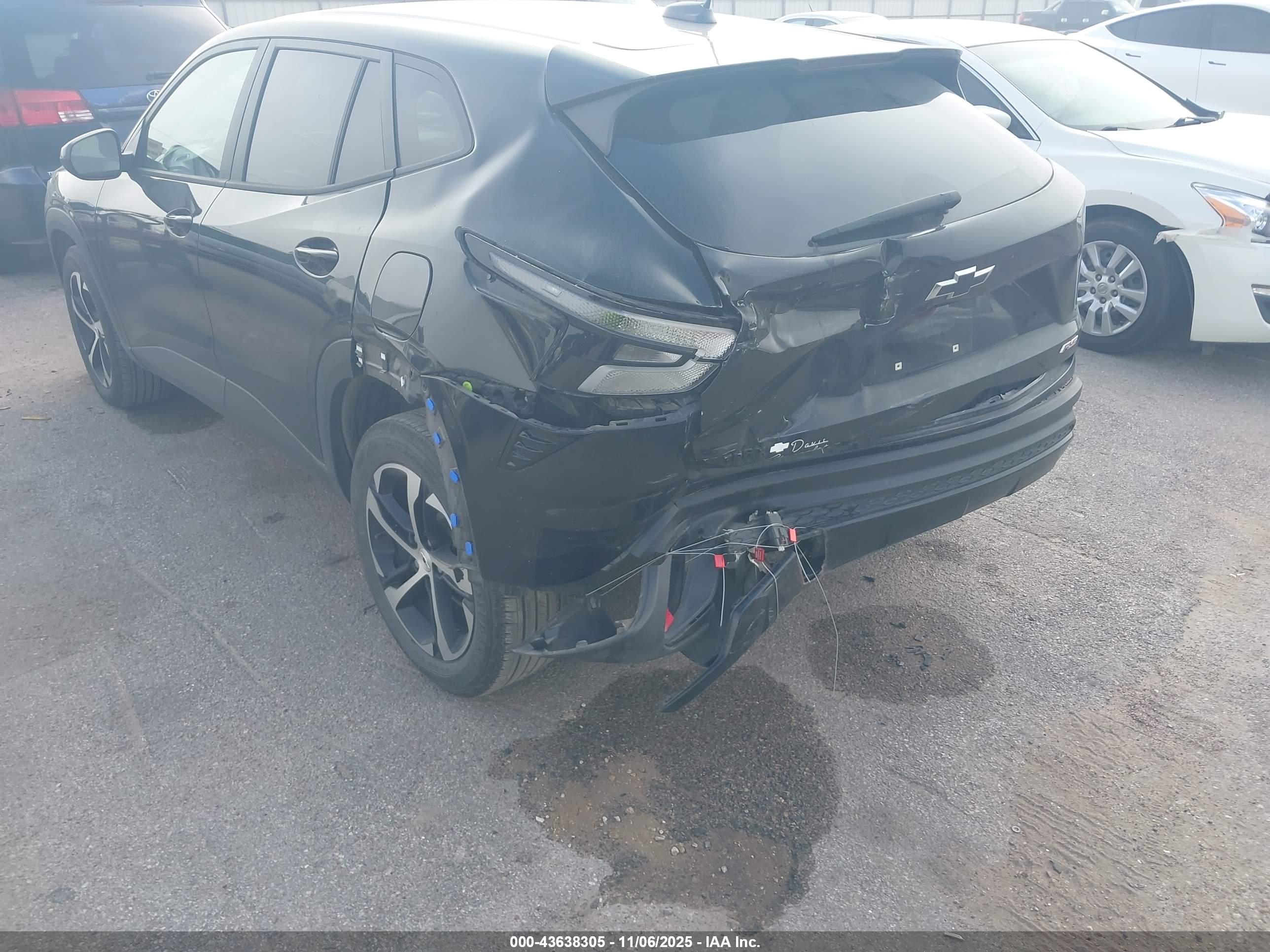 CHEVROLET TRAX image 6