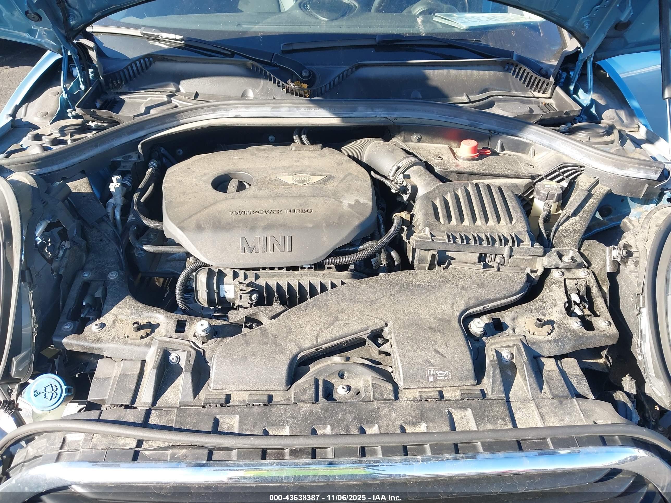 MINI CLUBMAN image 10