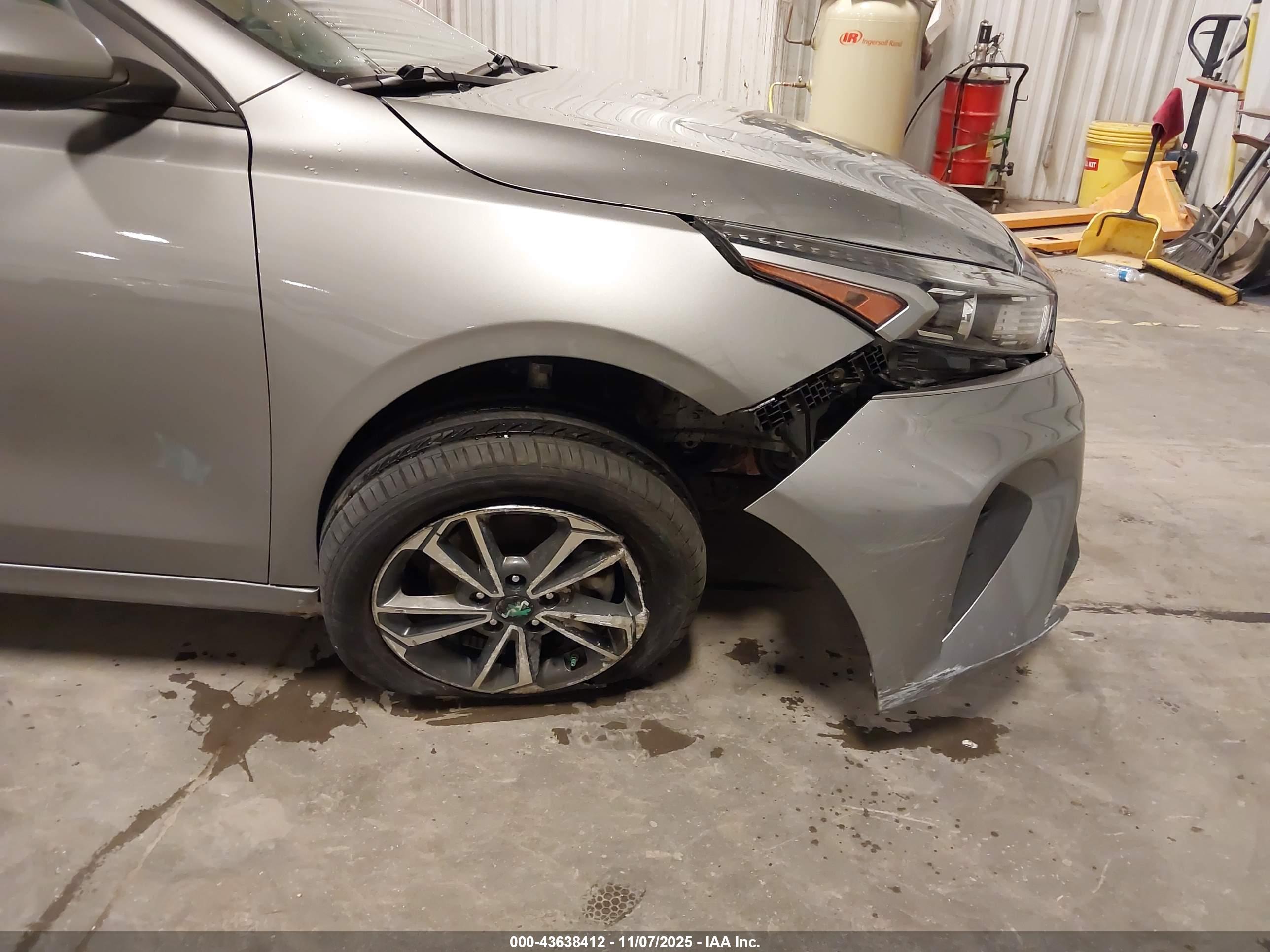 KIA FORTE image 6