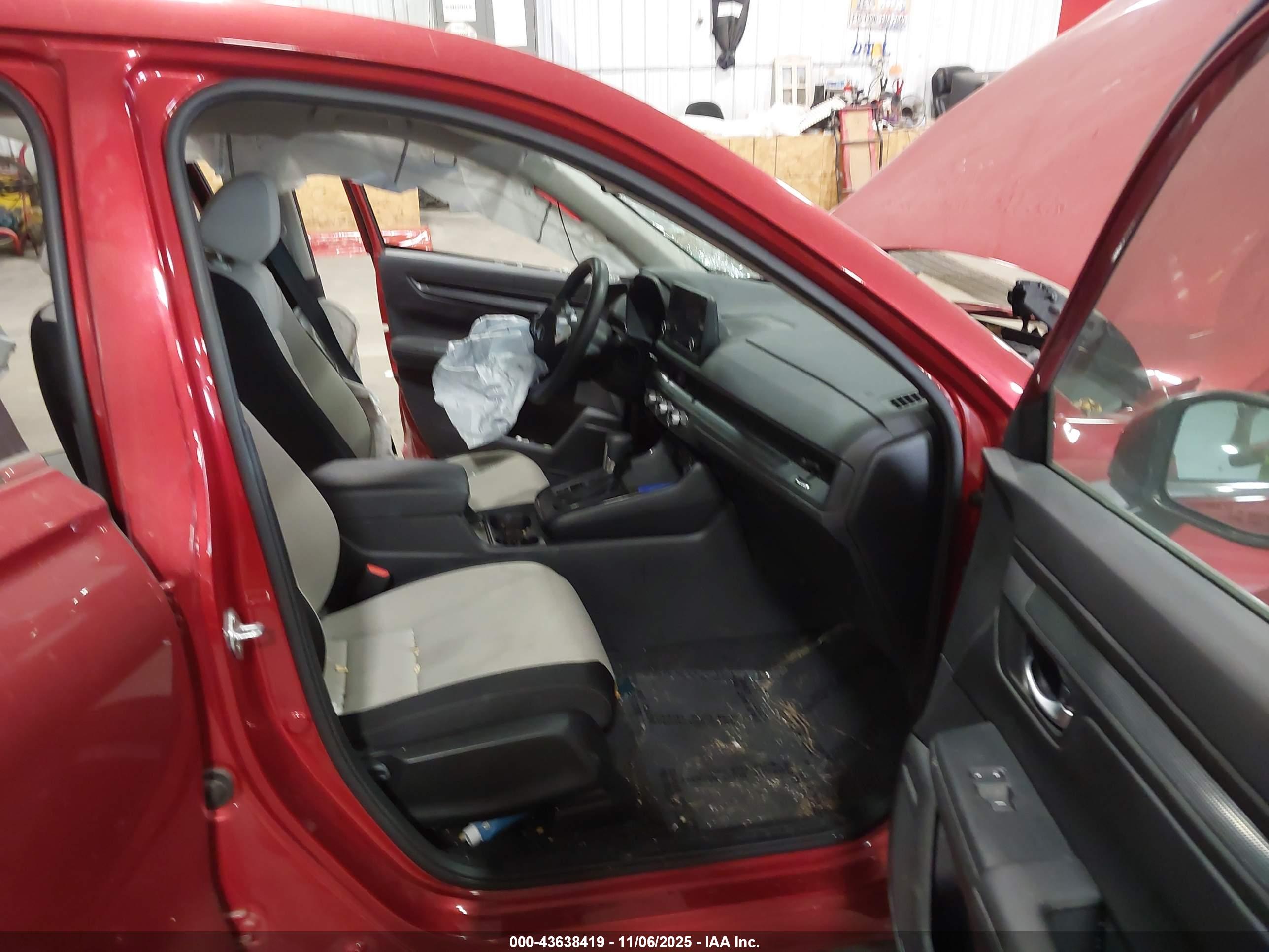 HONDA CR-V image 5