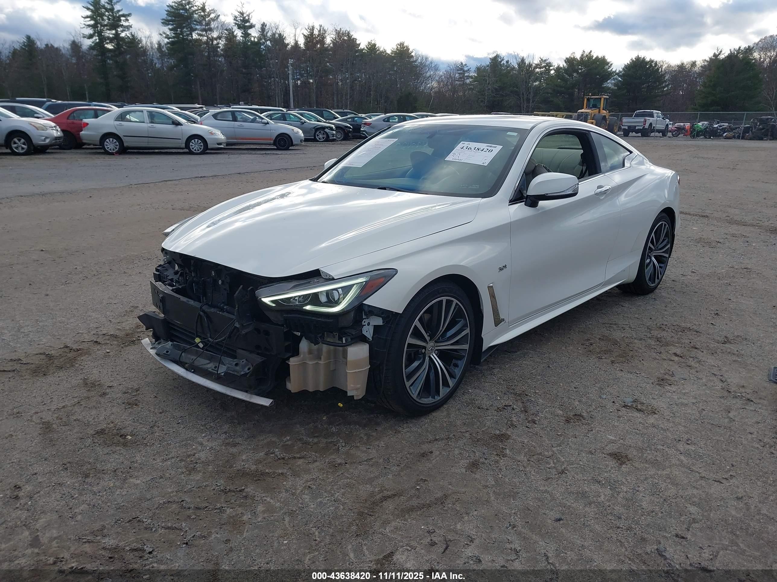 INFINITI Q60 image 2