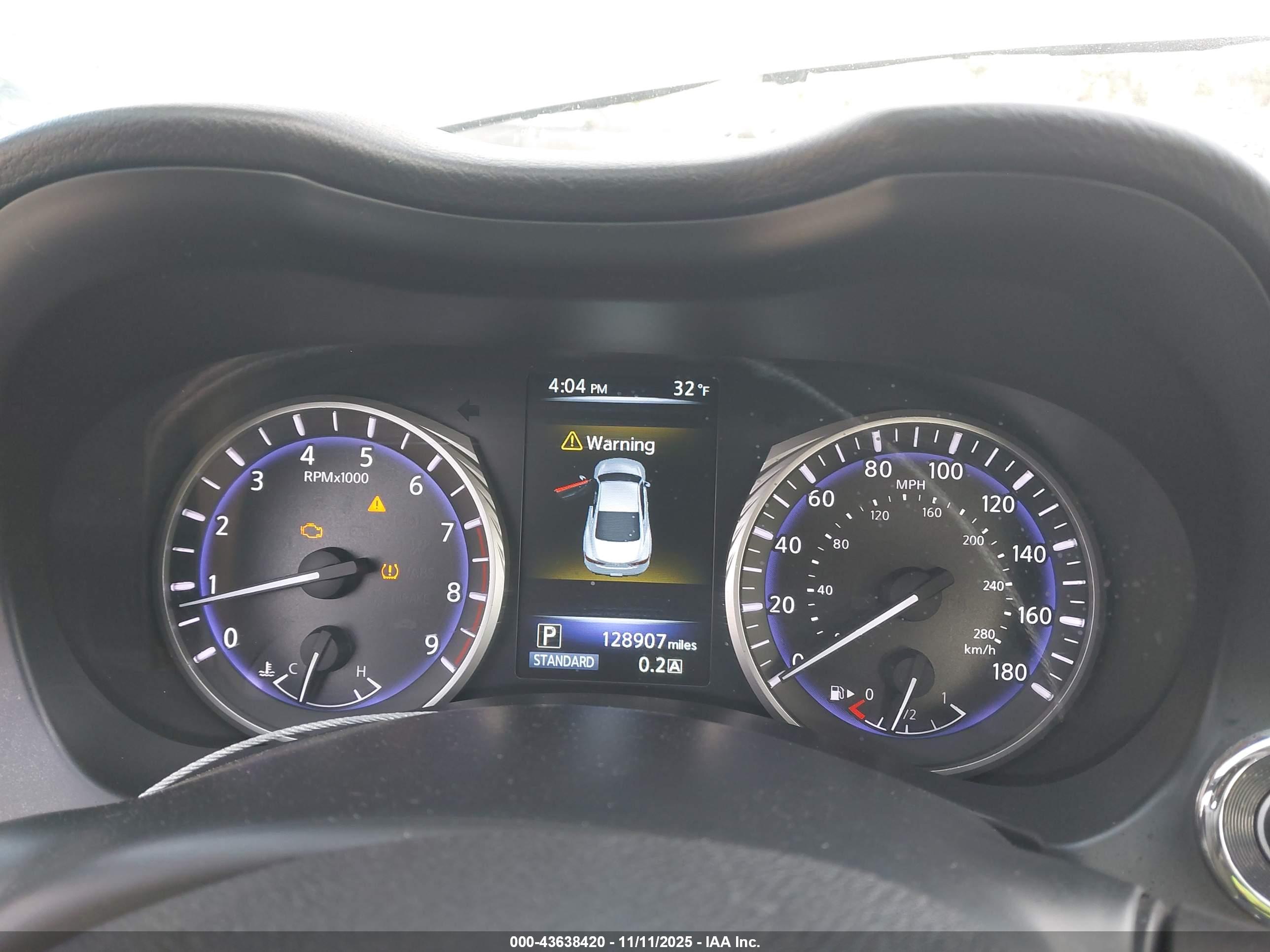 INFINITI Q60 image 7