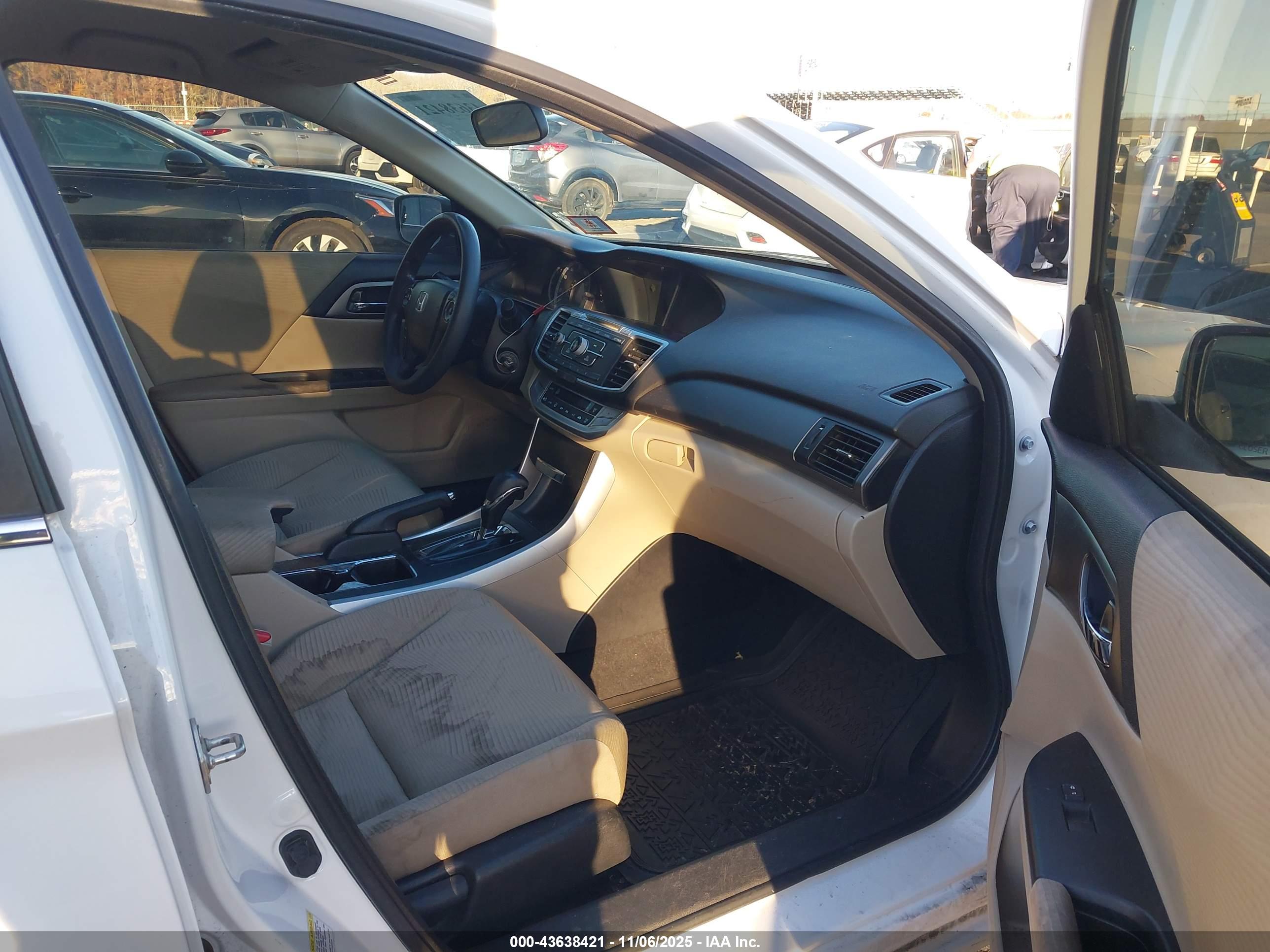 HONDA ACCORD image 5