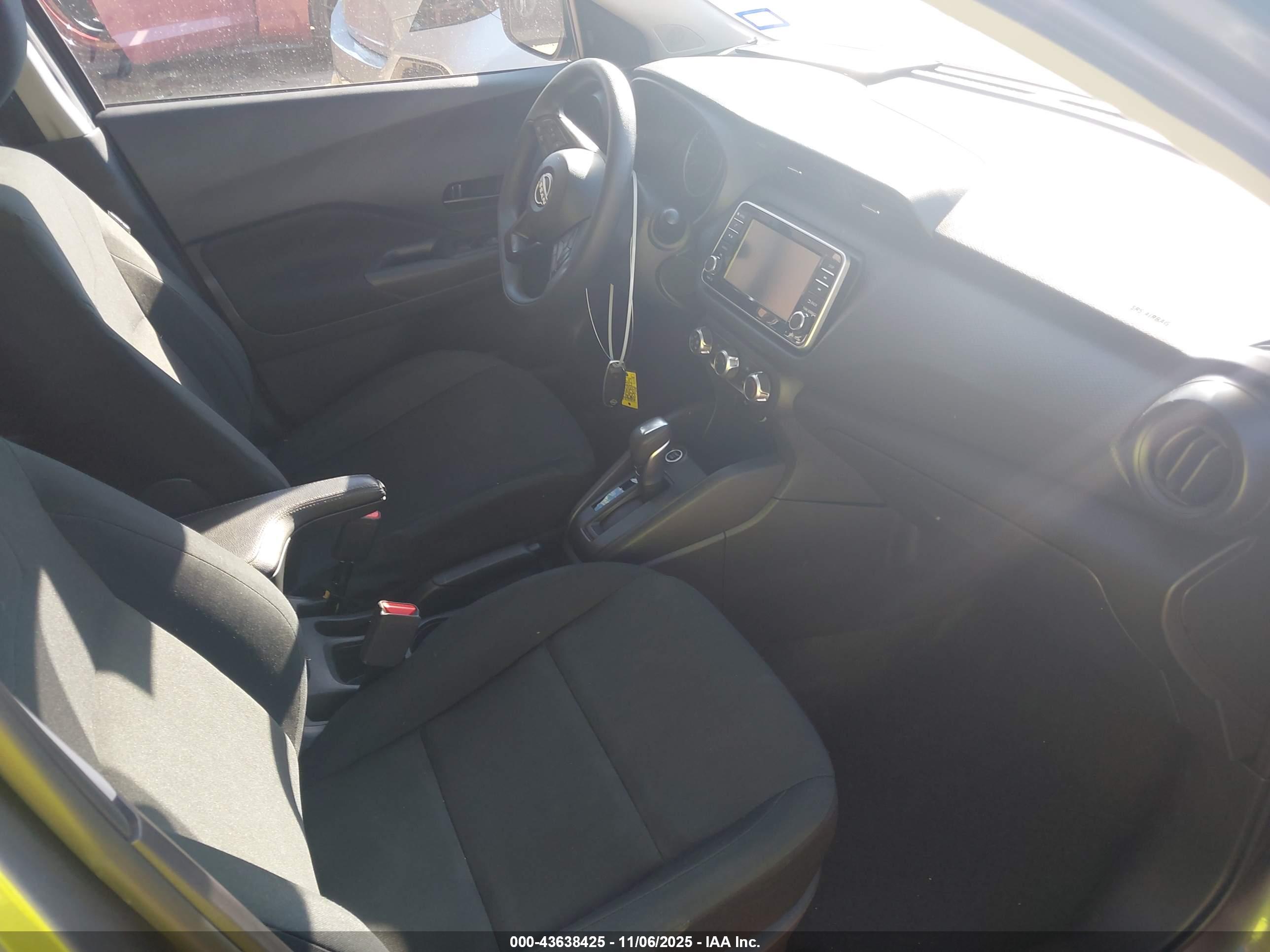 NISSAN KICKS image 5