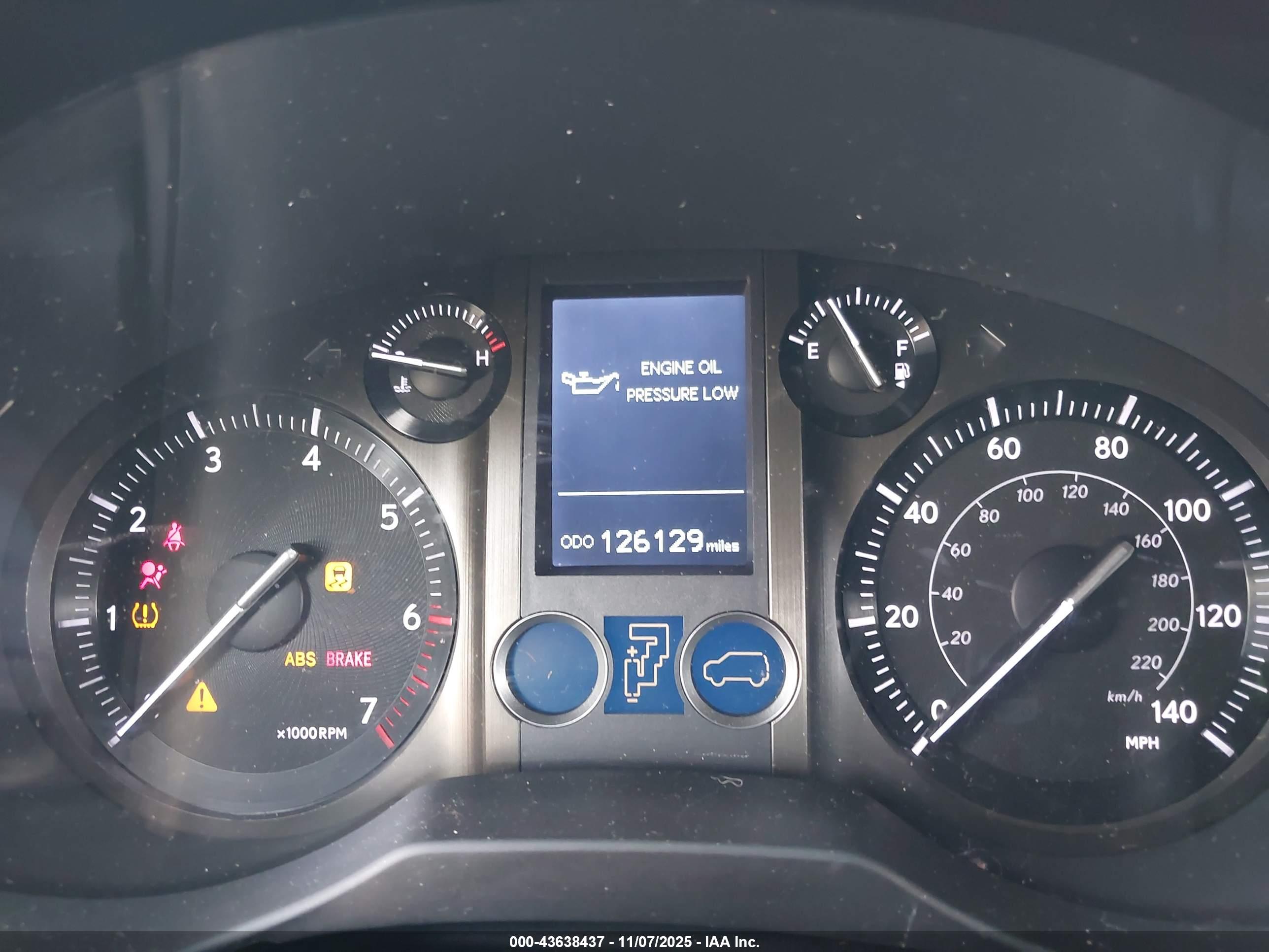 LEXUS GX image 7