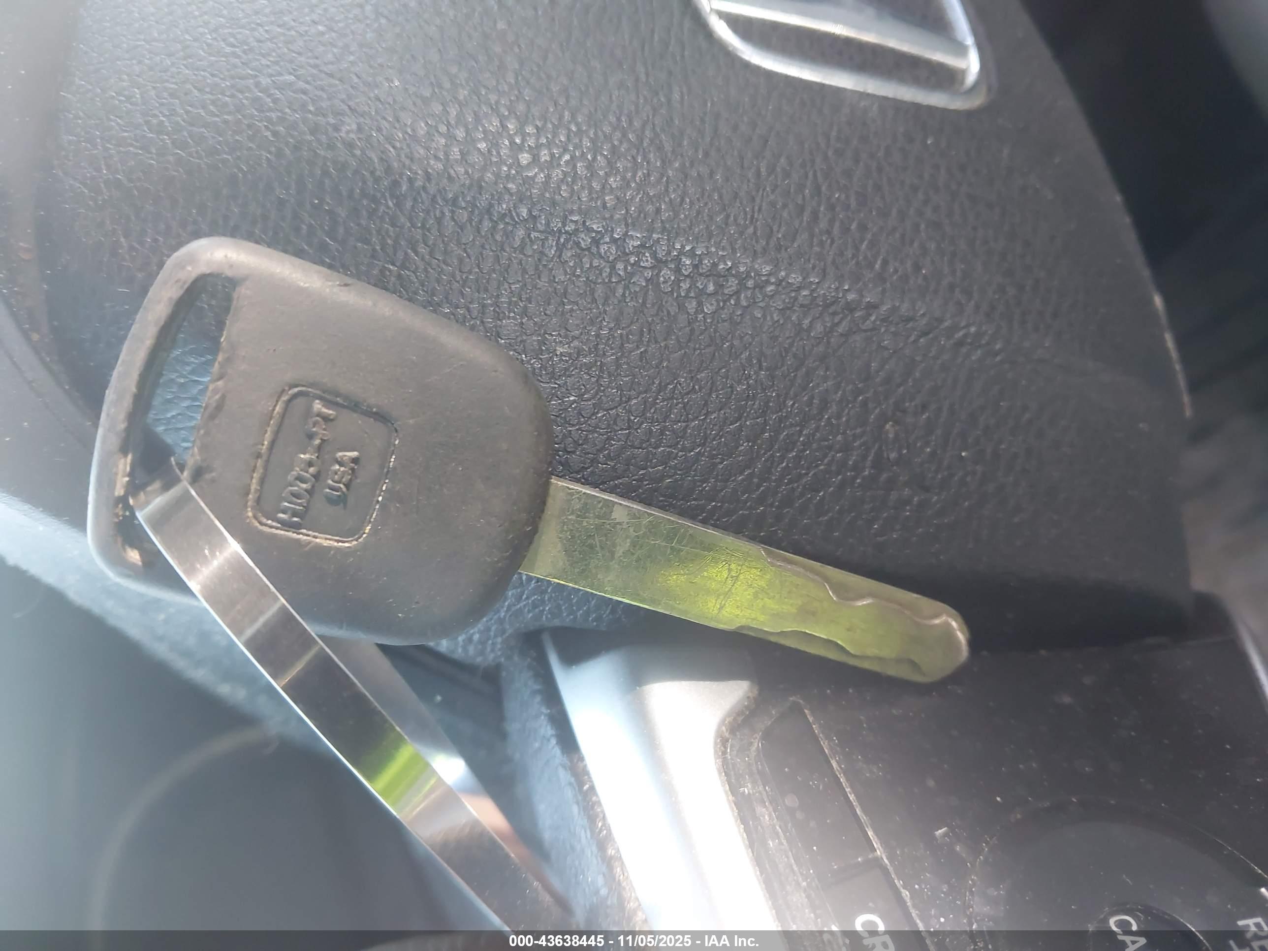 HONDA CIVIC image 11