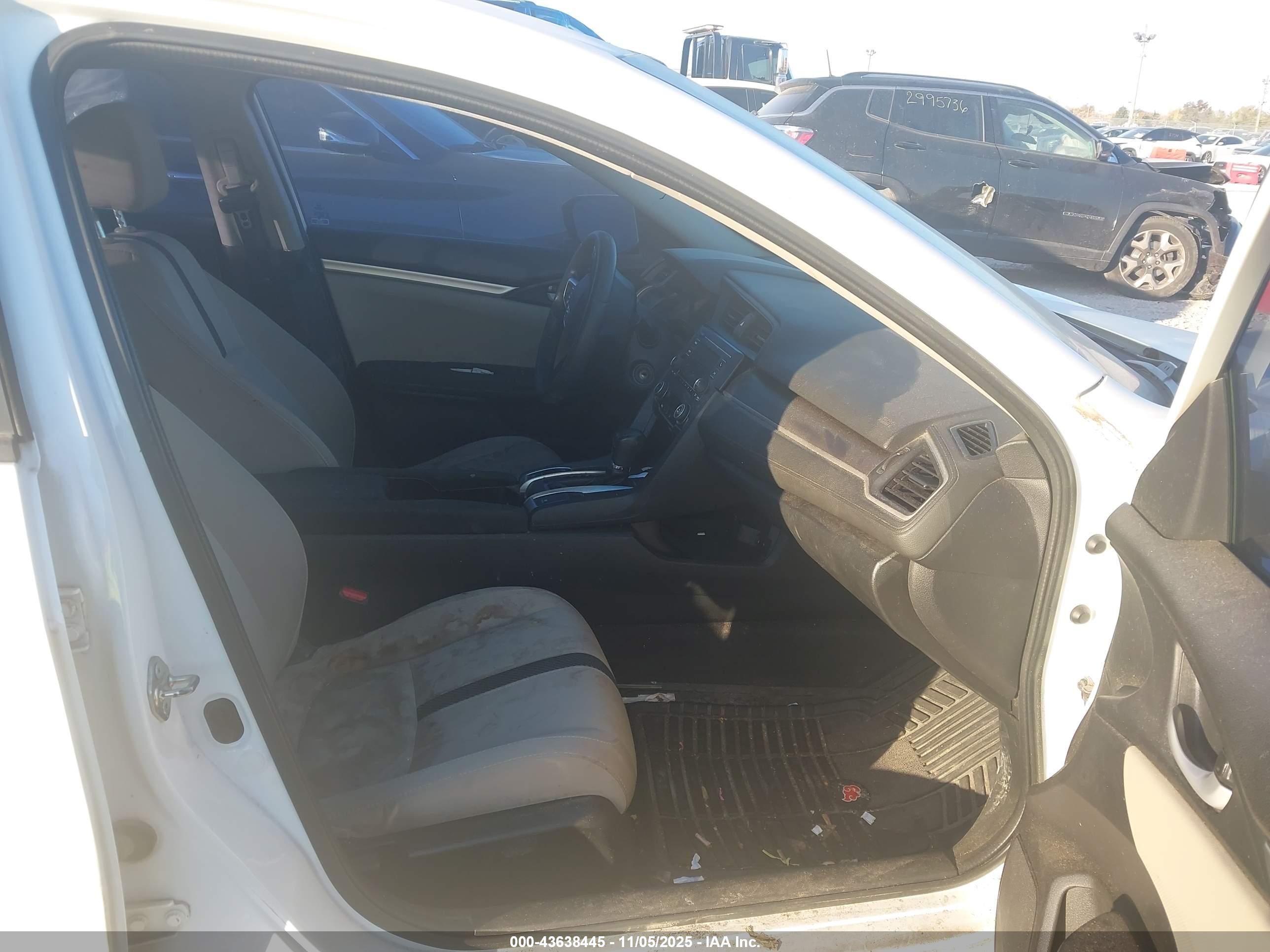 HONDA CIVIC image 5