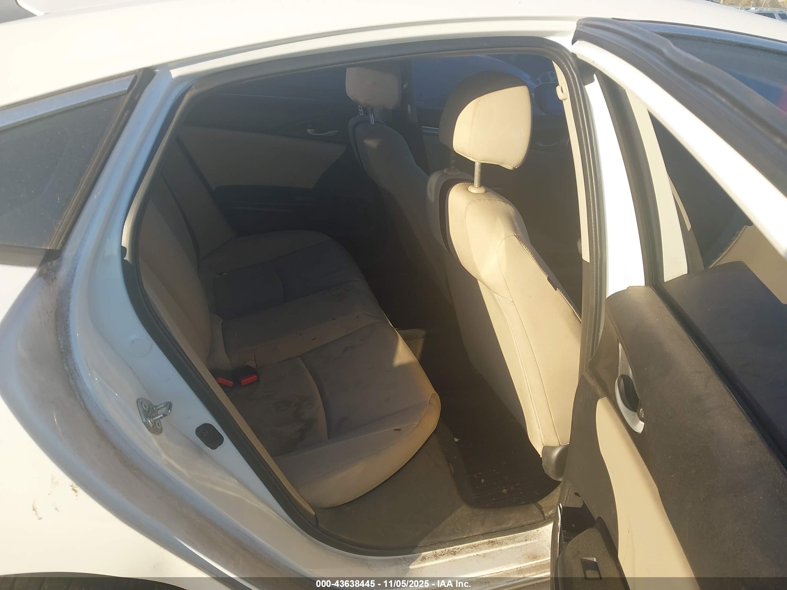 HONDA CIVIC image 8
