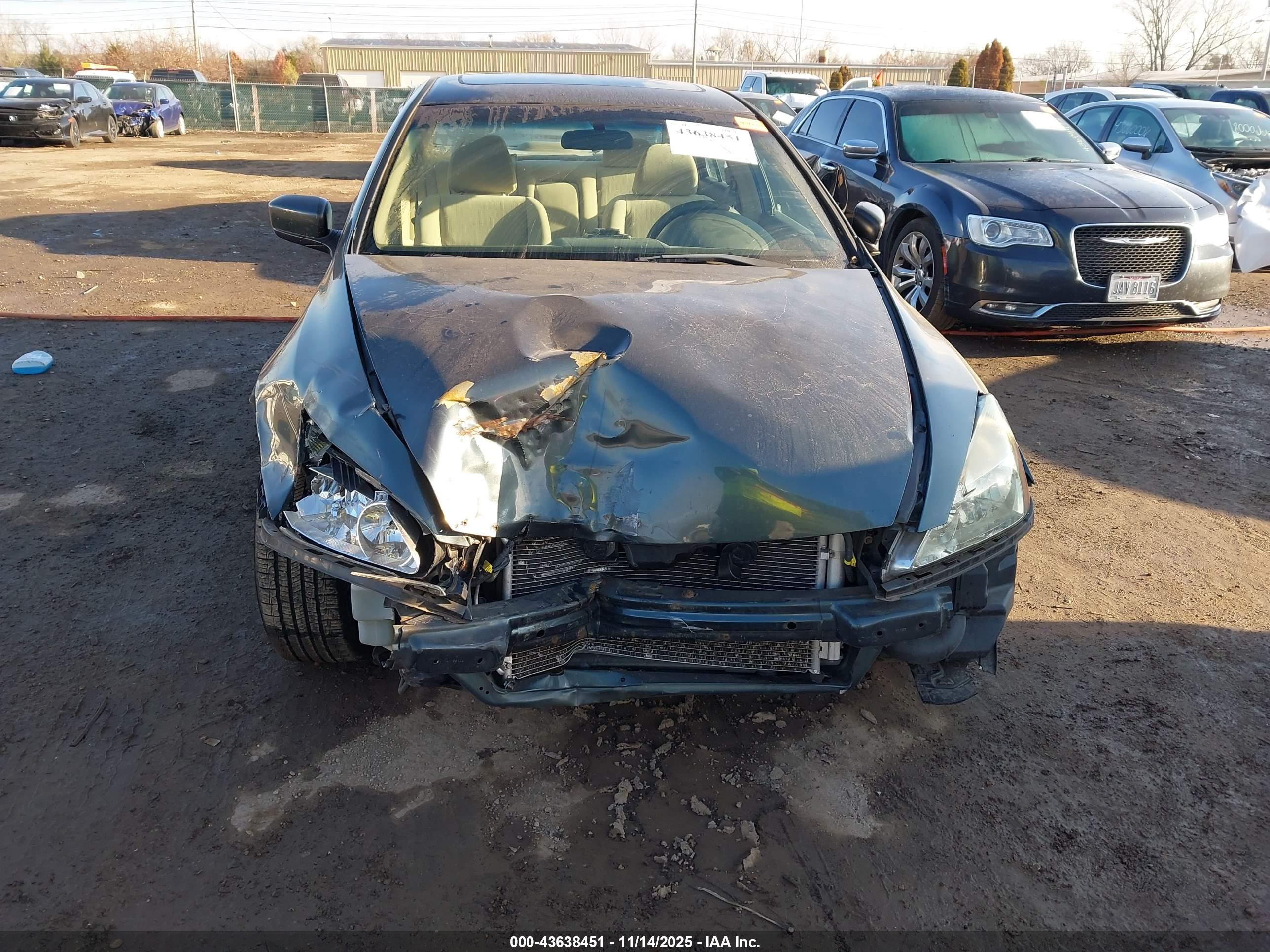HONDA ACCORD image 6