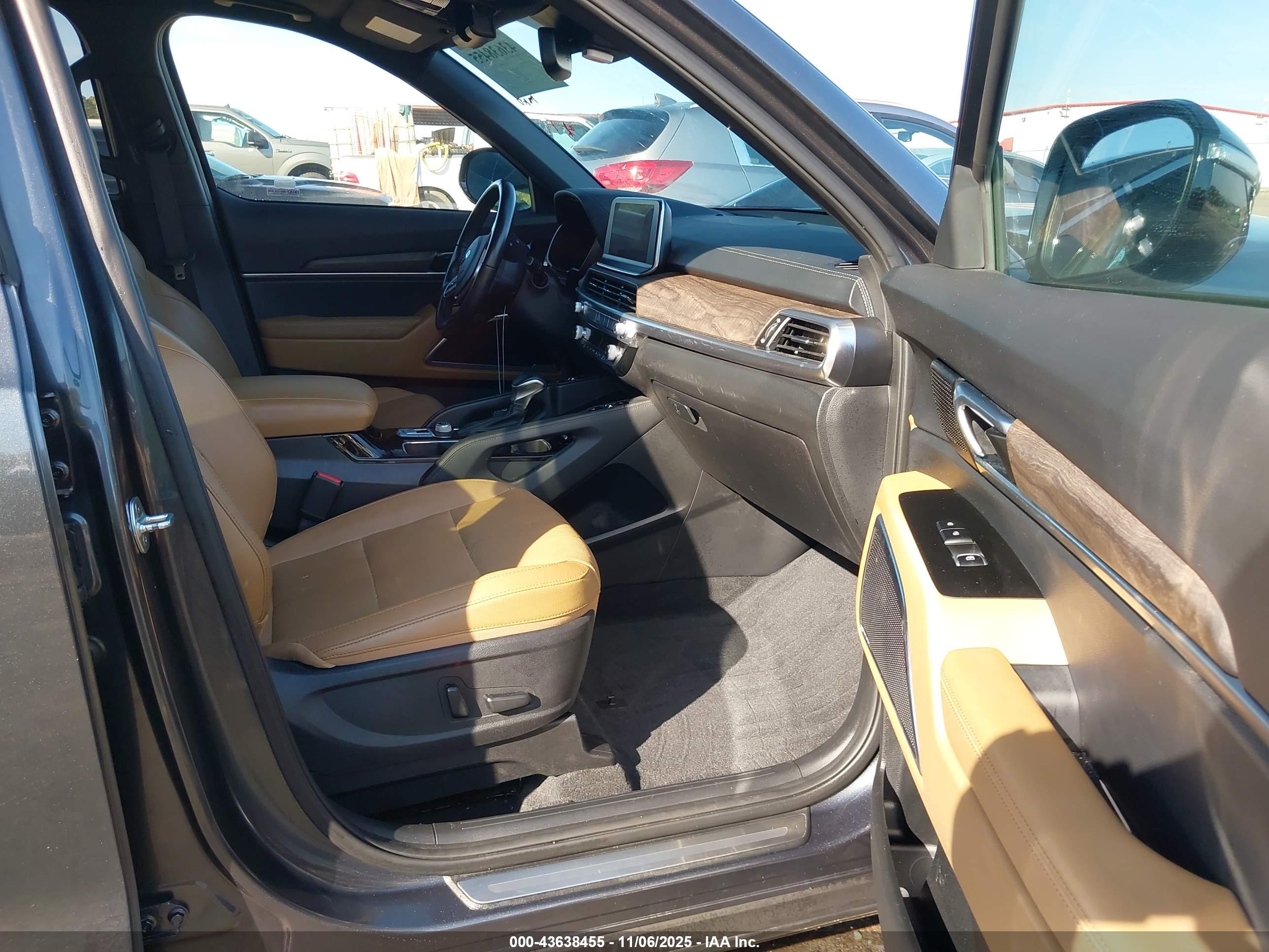 KIA TELLURIDE image 5