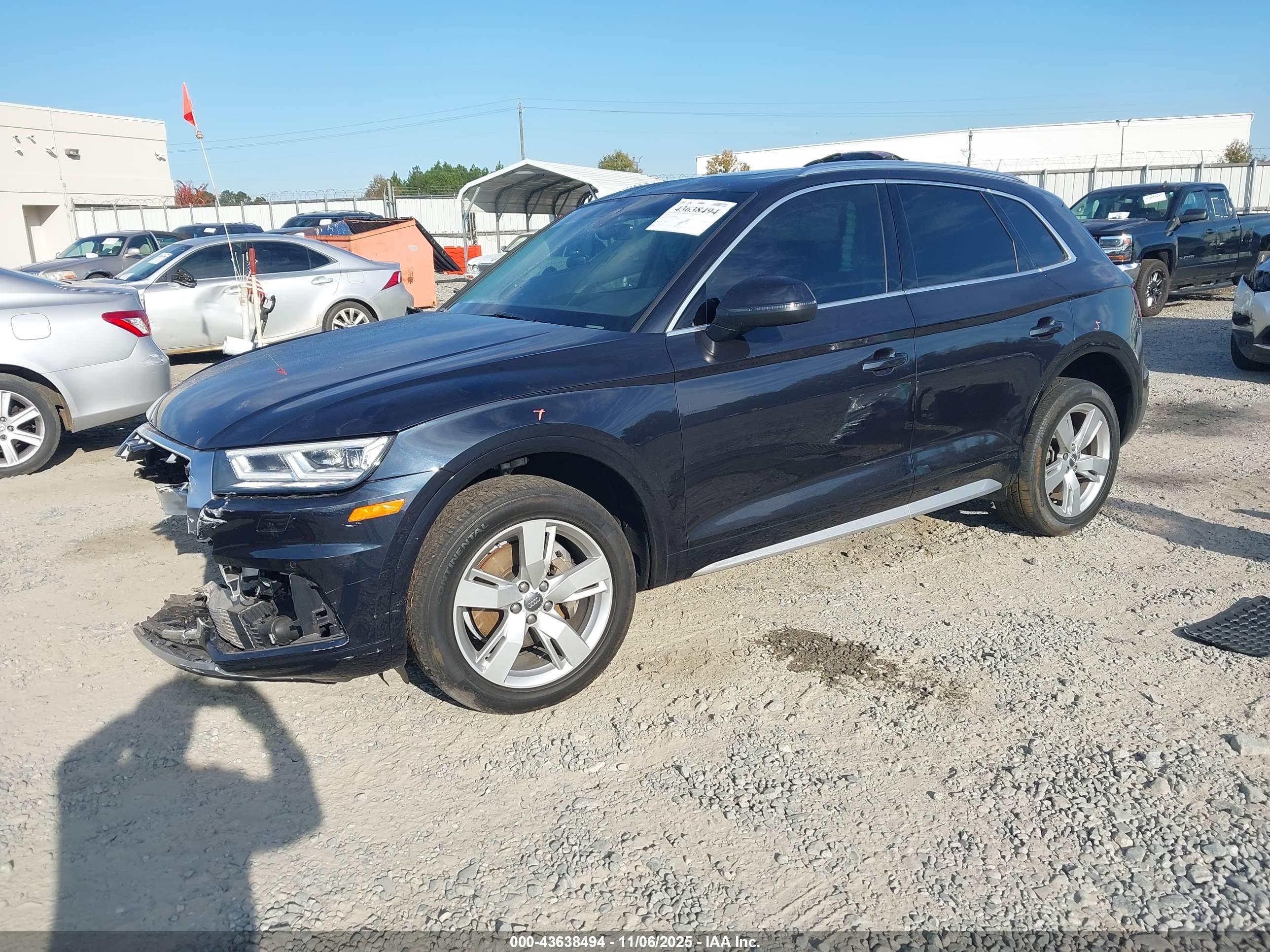 AUDI Q5 image 2