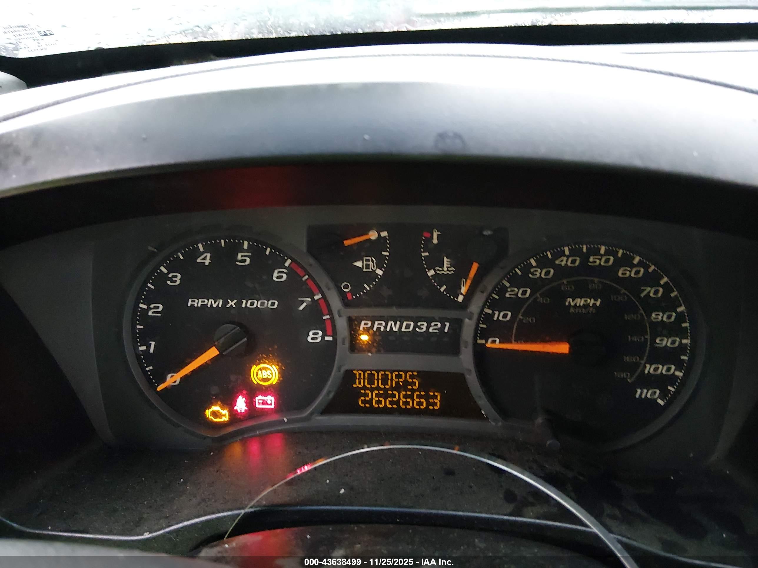 CHEVROLET COLORADO image 7