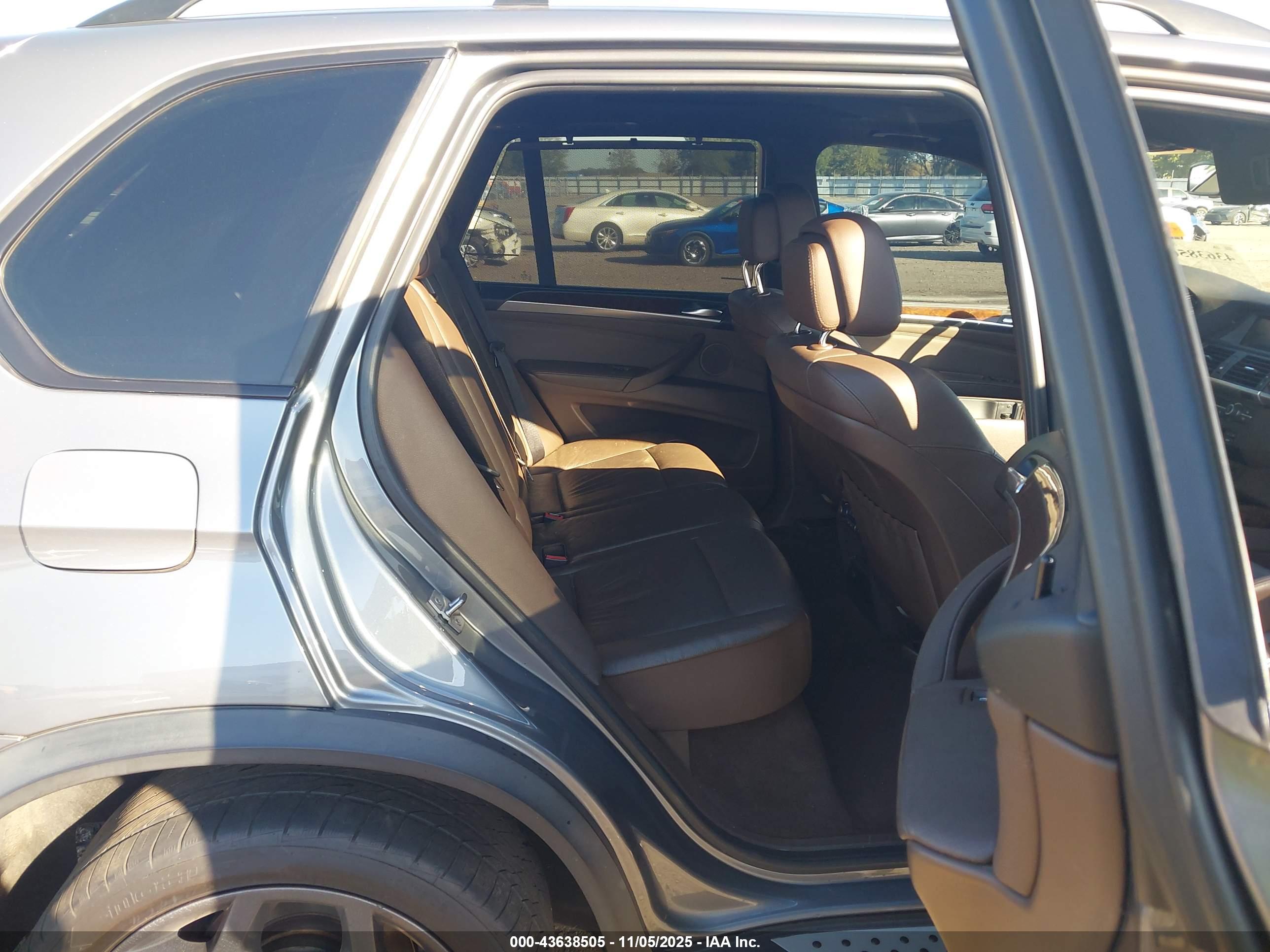 BMW X5 image 8