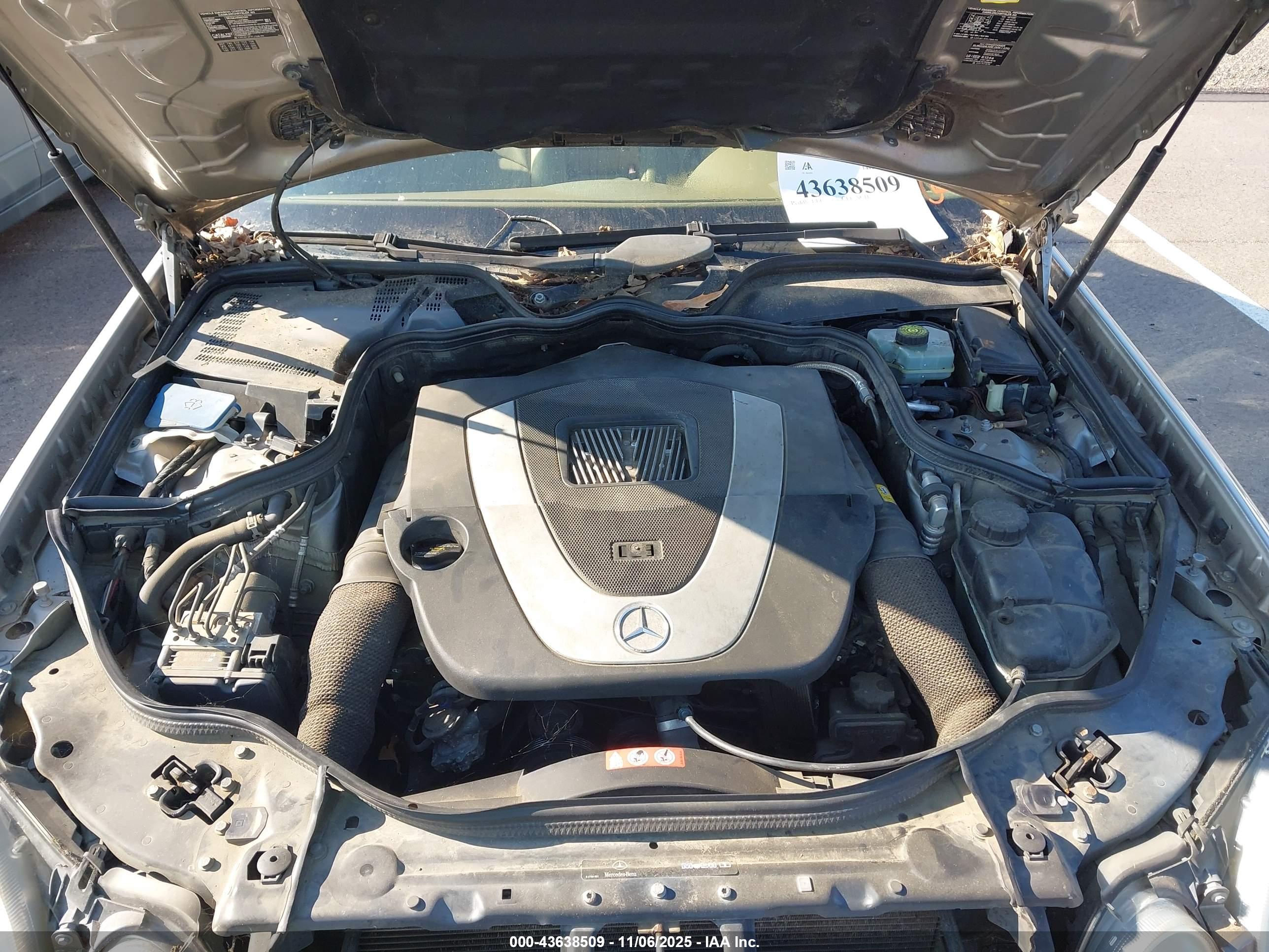 MERCEDES-BENZ E image 10