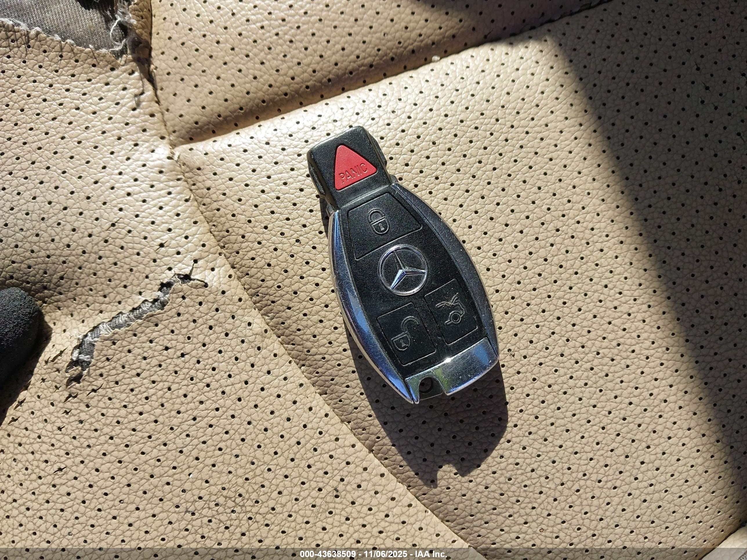 MERCEDES-BENZ E image 11