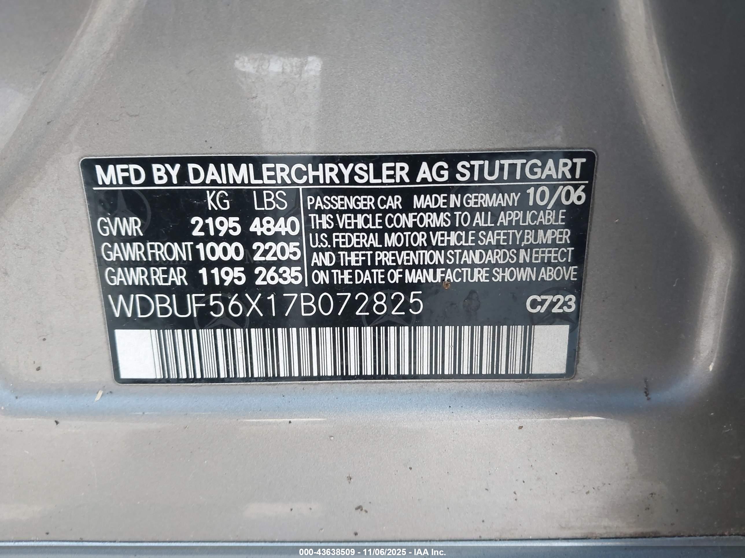 MERCEDES-BENZ E image 9