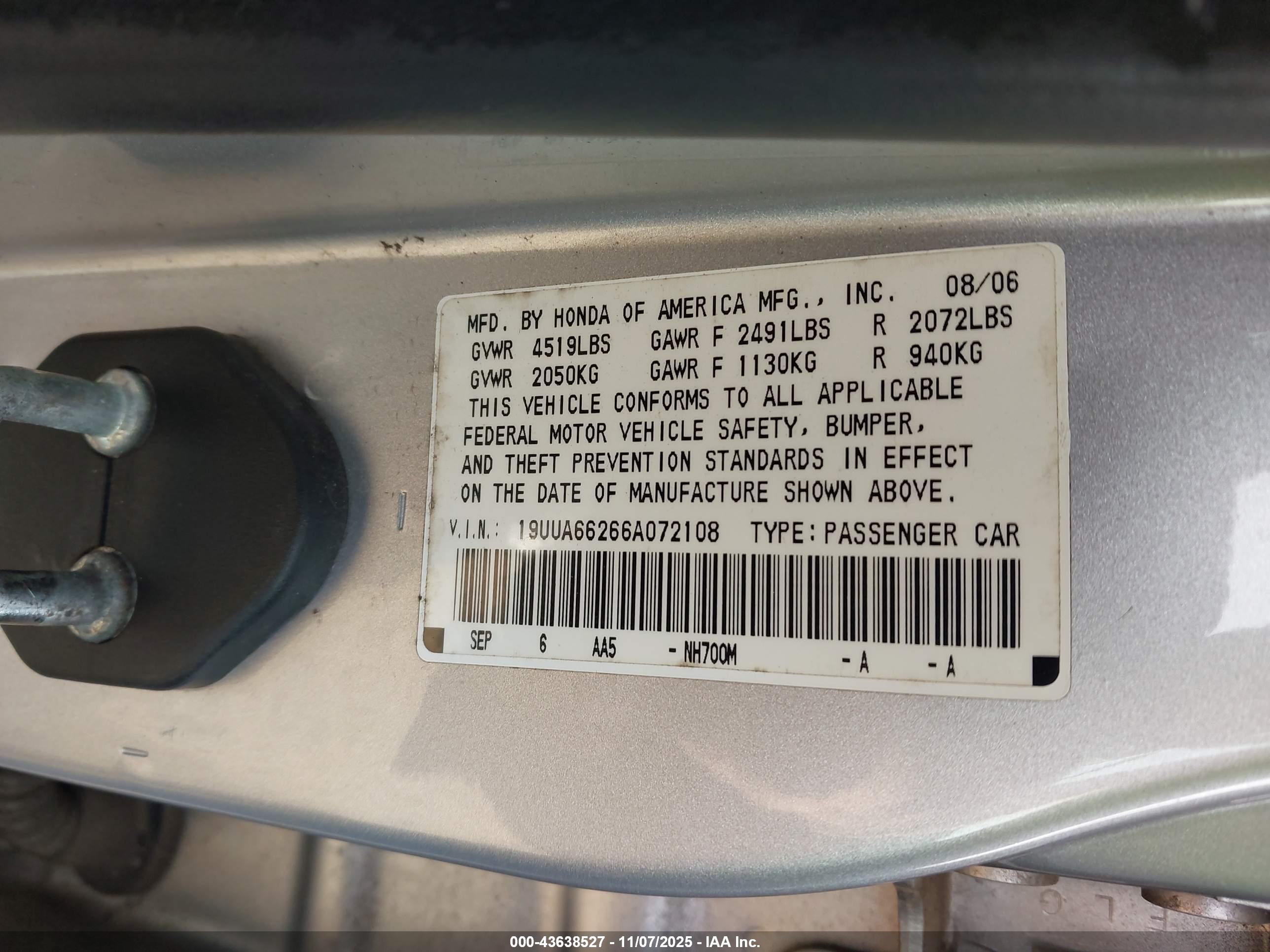 ACURA TL image 9
