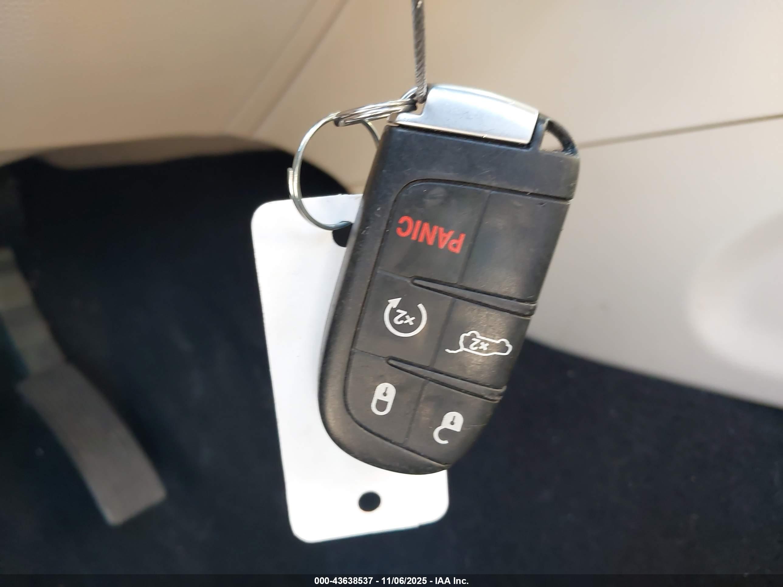 JEEP GRAND image 11