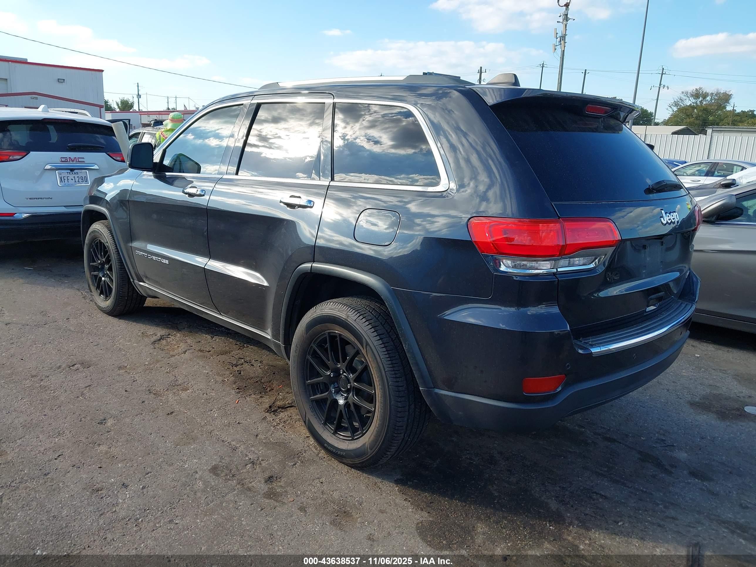 JEEP GRAND image 3