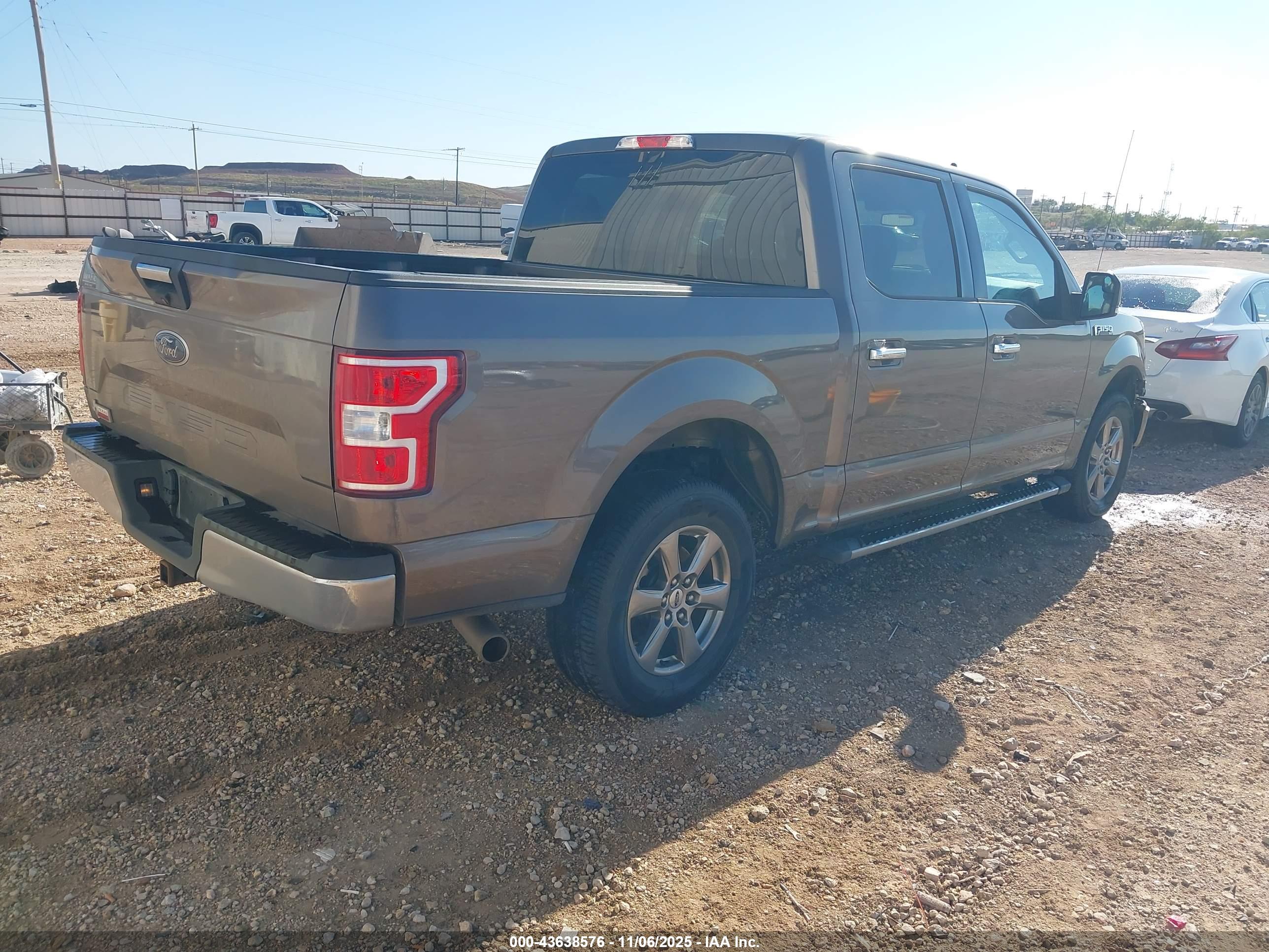 FORD F-150 image 4