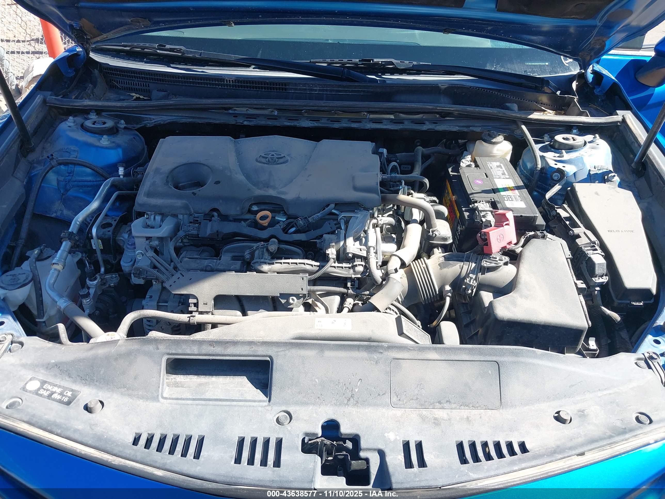 TOYOTA CAMRY image 10