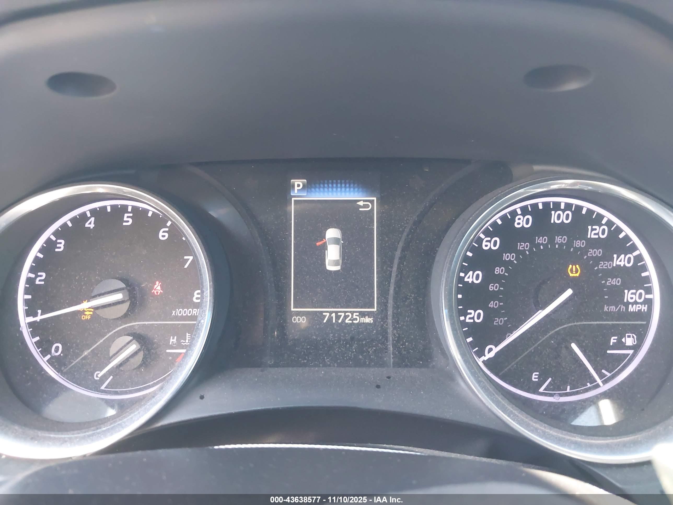 TOYOTA CAMRY image 7