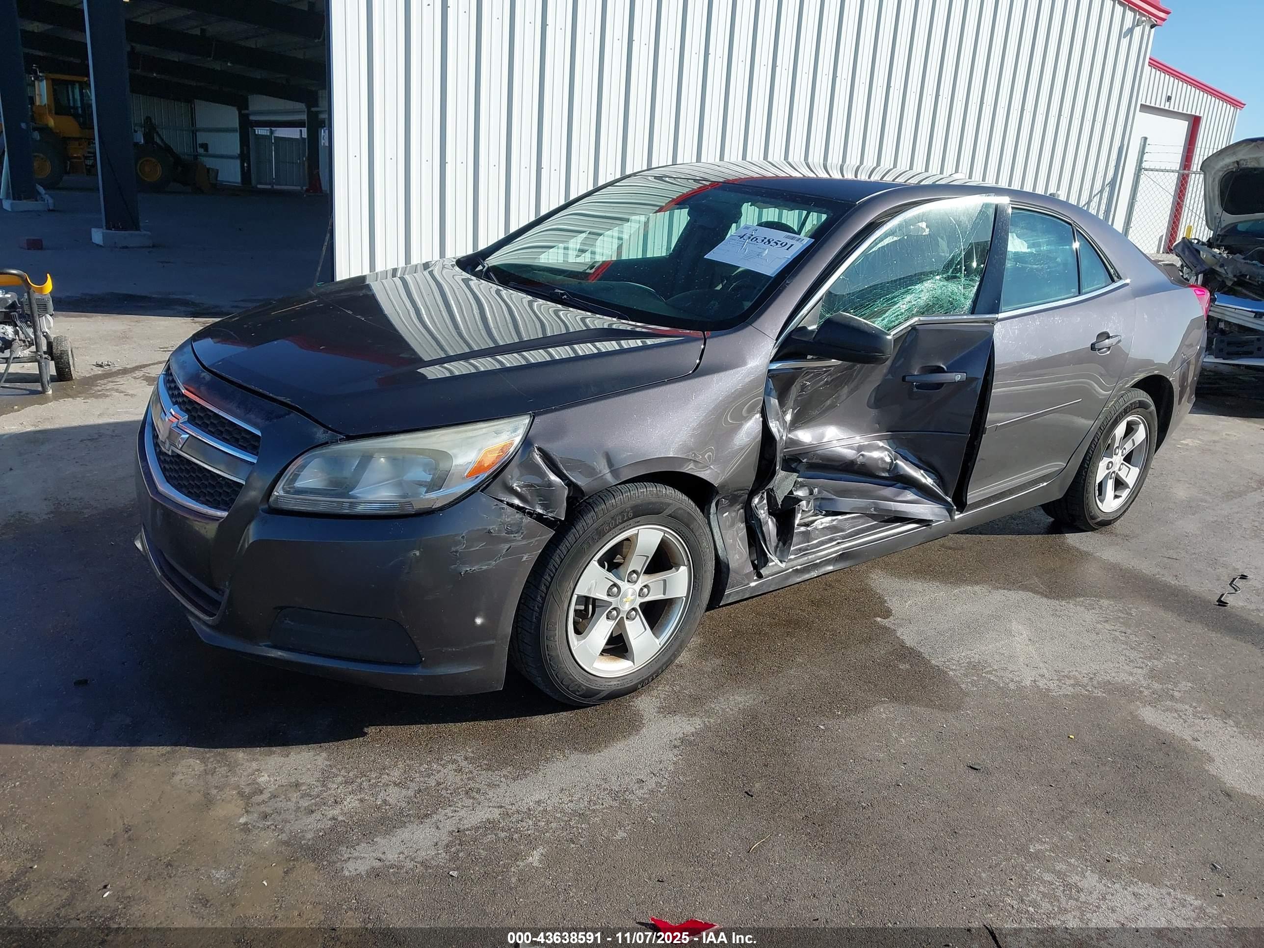 CHEVROLET MALIBU image 2