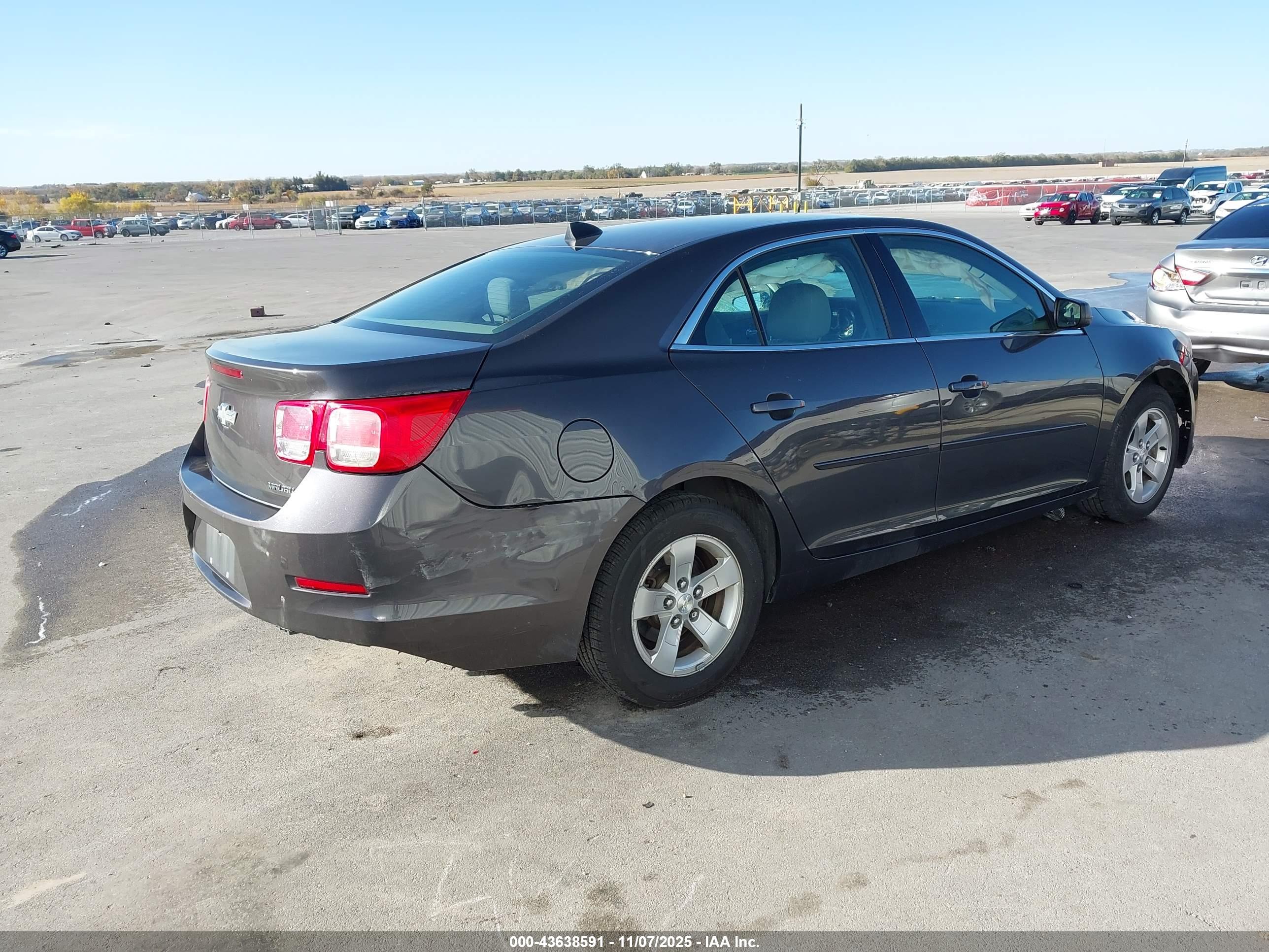 CHEVROLET MALIBU image 4