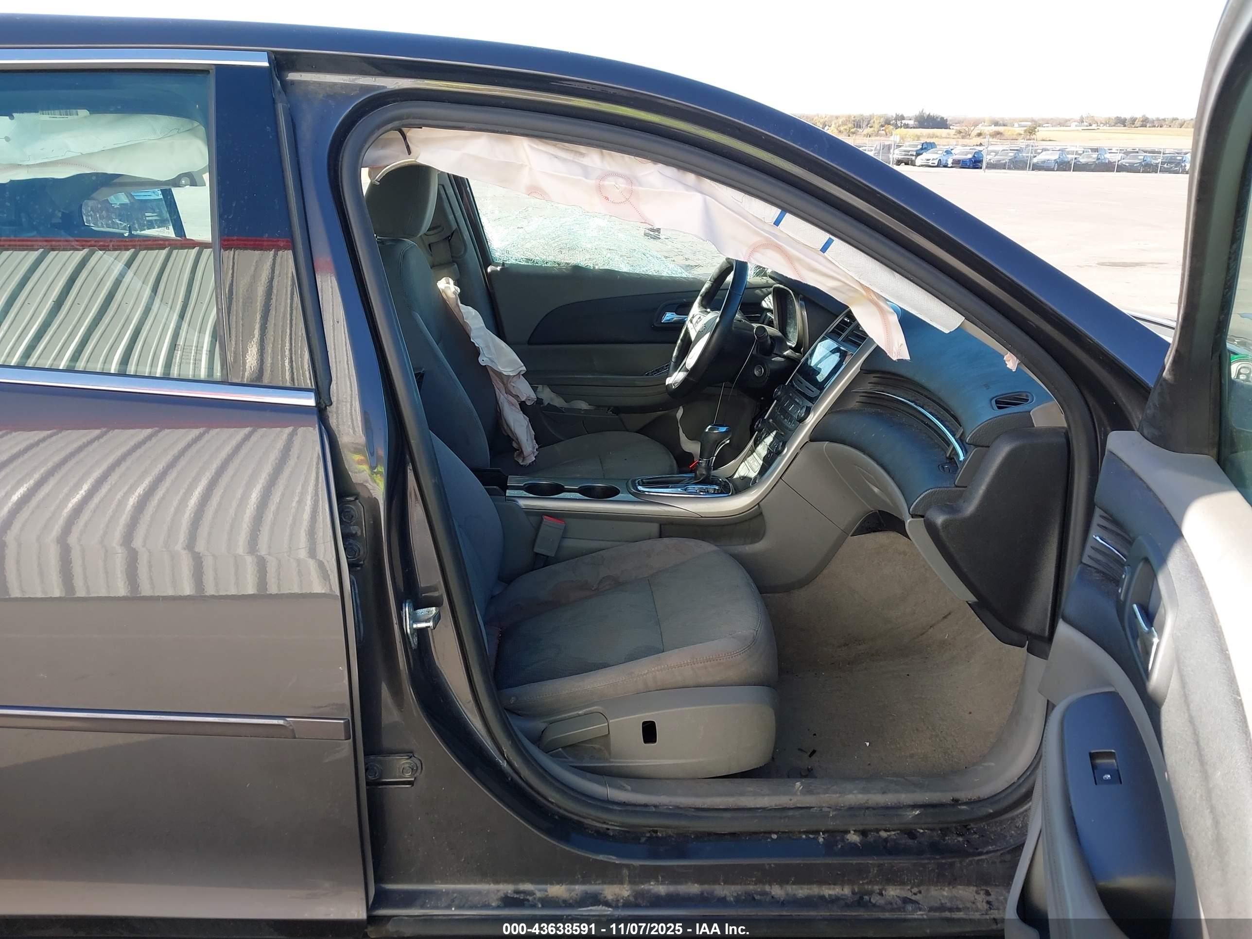 CHEVROLET MALIBU image 5