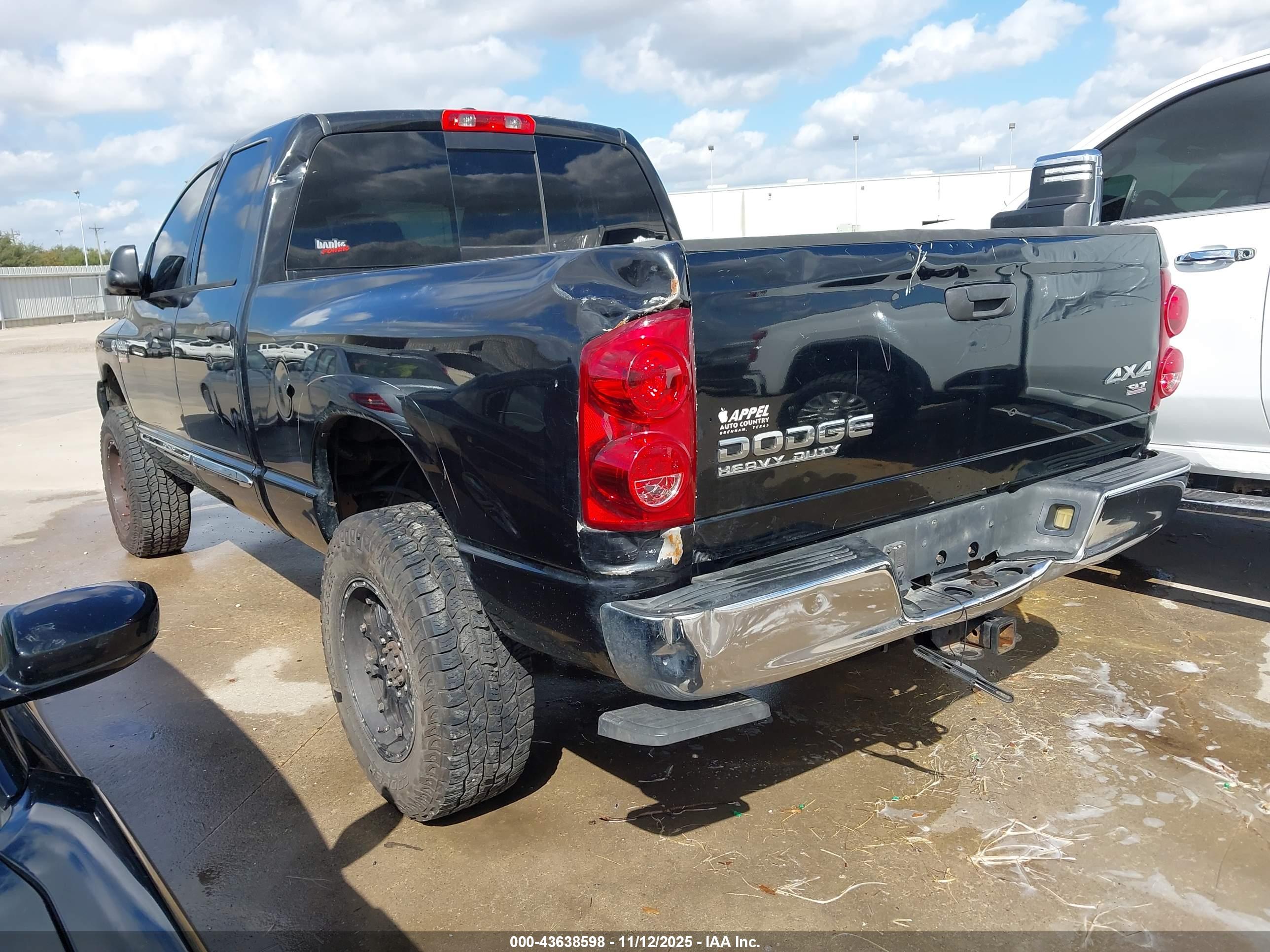 DODGE RAM image 3