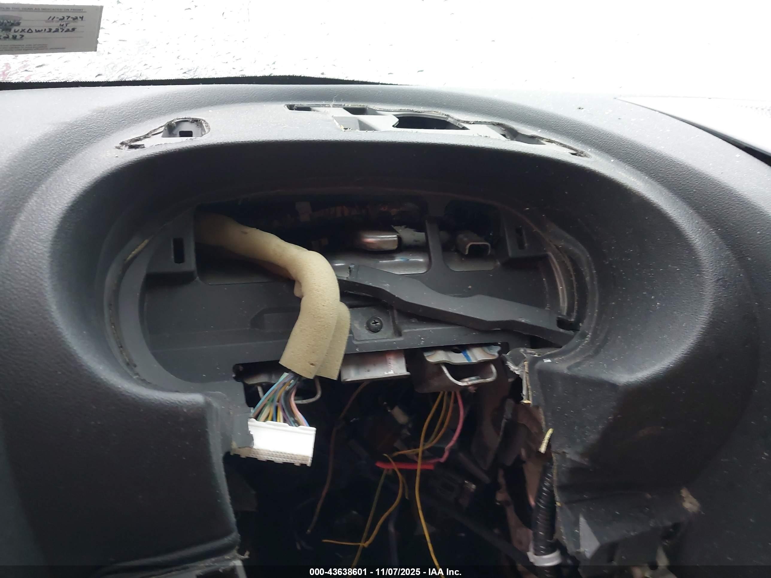 NISSAN ROGUE image 7
