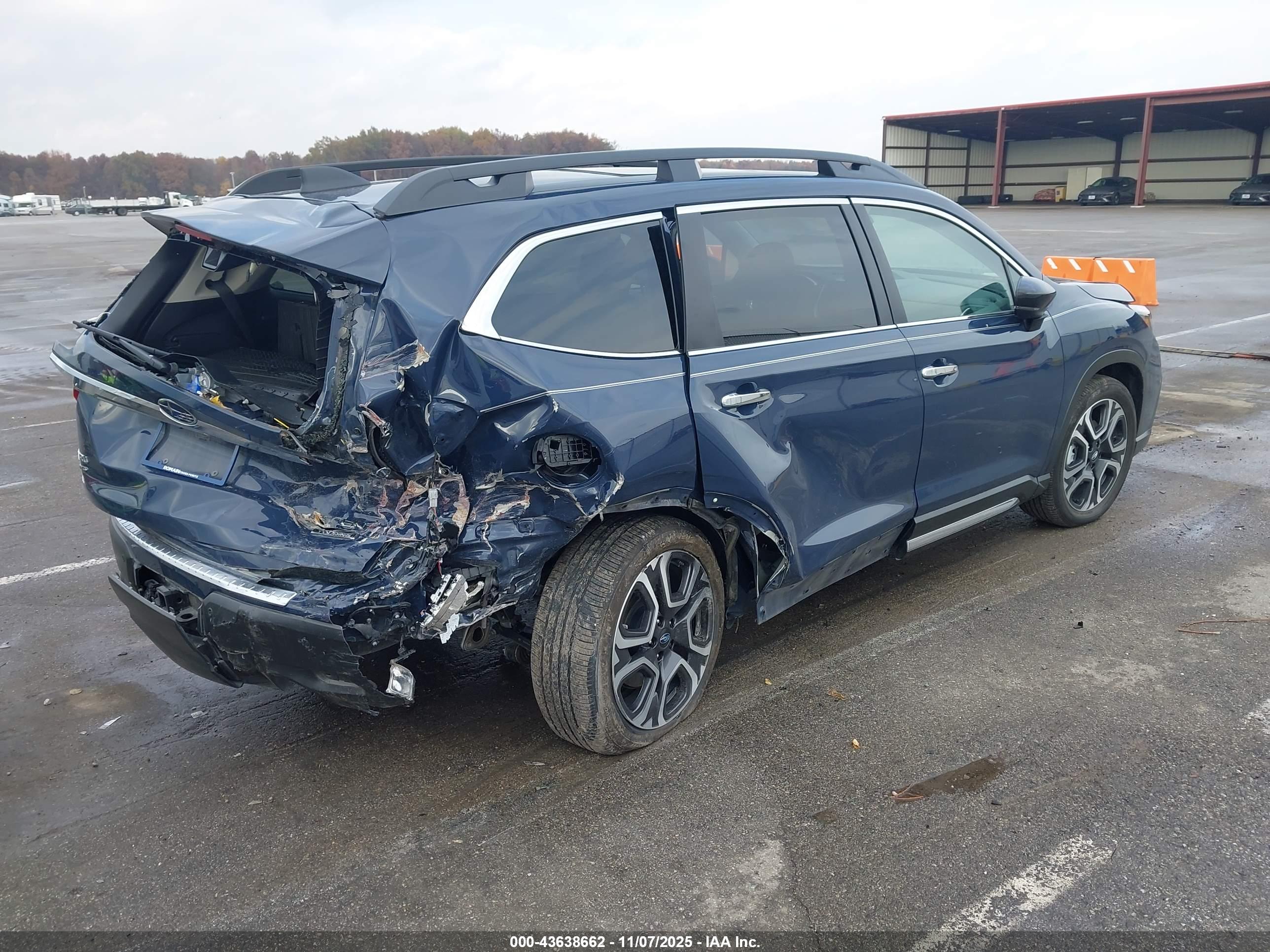SUBARU ASCENT image 4