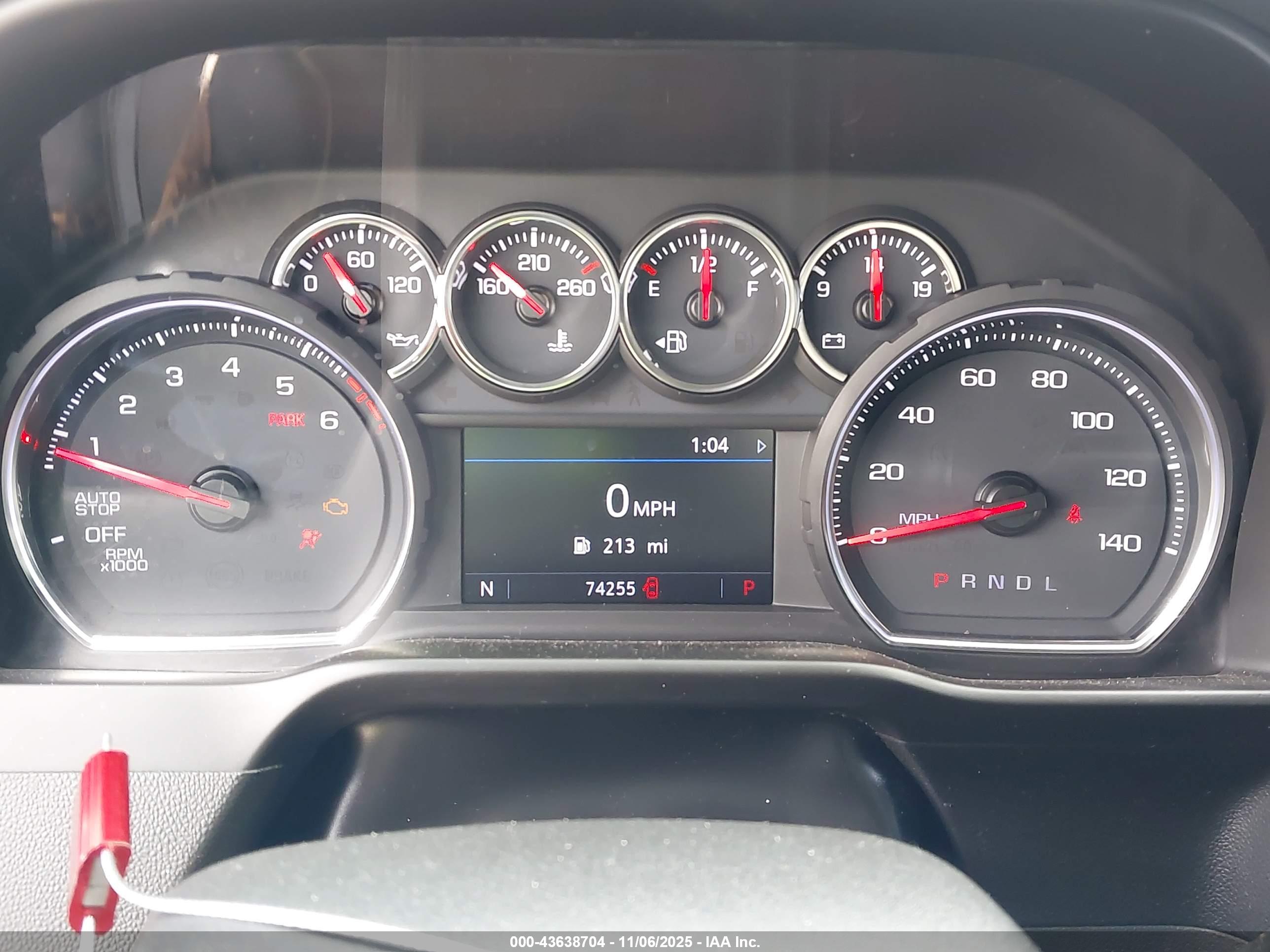 CHEVROLET SILVERADO image 7